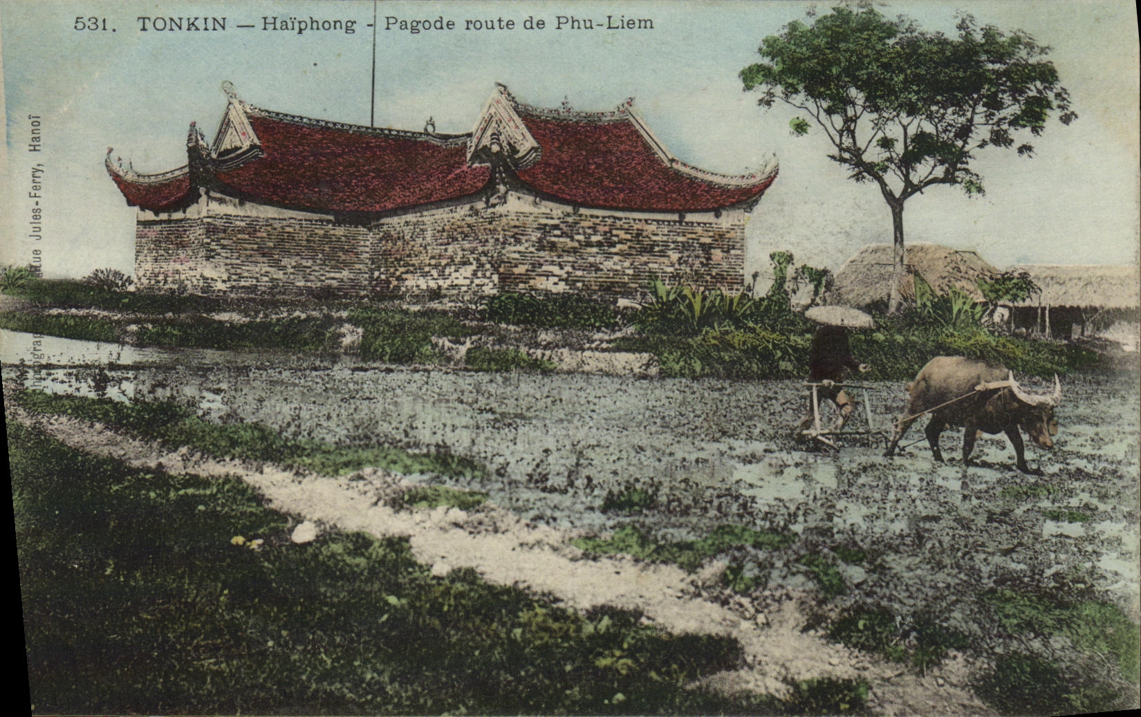 CPA Tonkin Haiphong Pagode route de Phu Liem