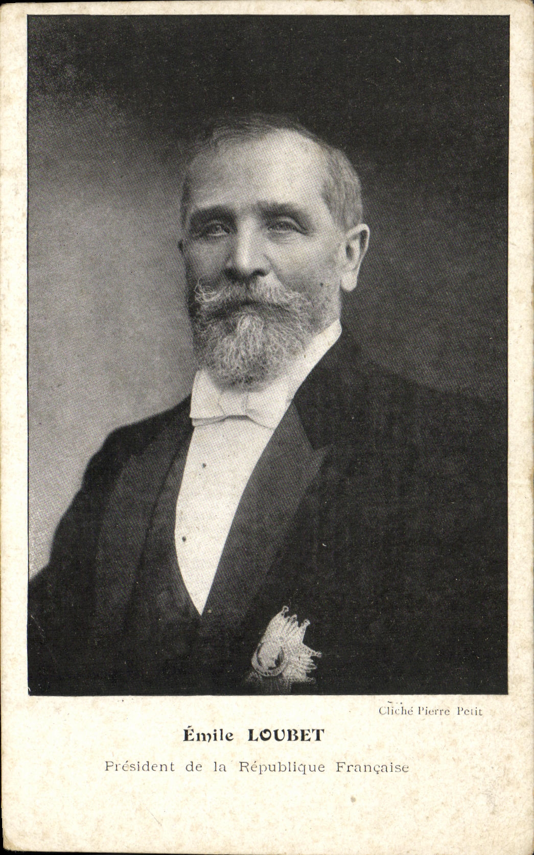 VINTAGE POSTCARD Emile Loubet President of the French Republic