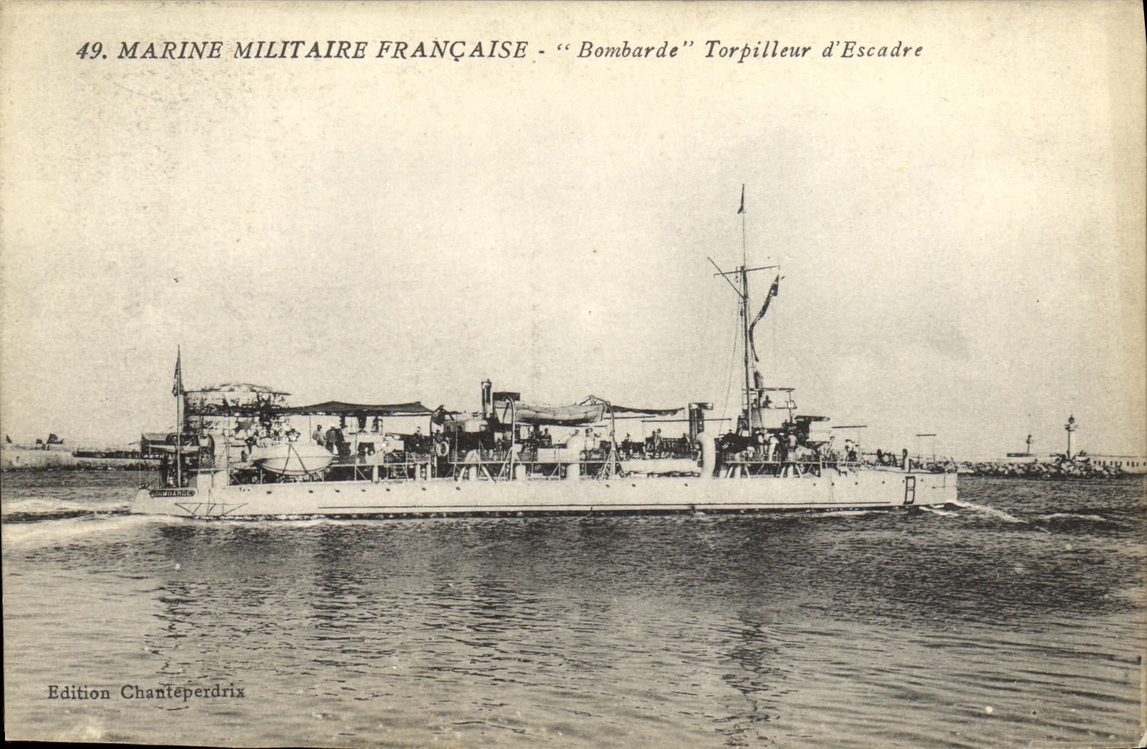 CPA Bateau Marine Militaire Francaise Bombarde Torpilleur d'Escadre