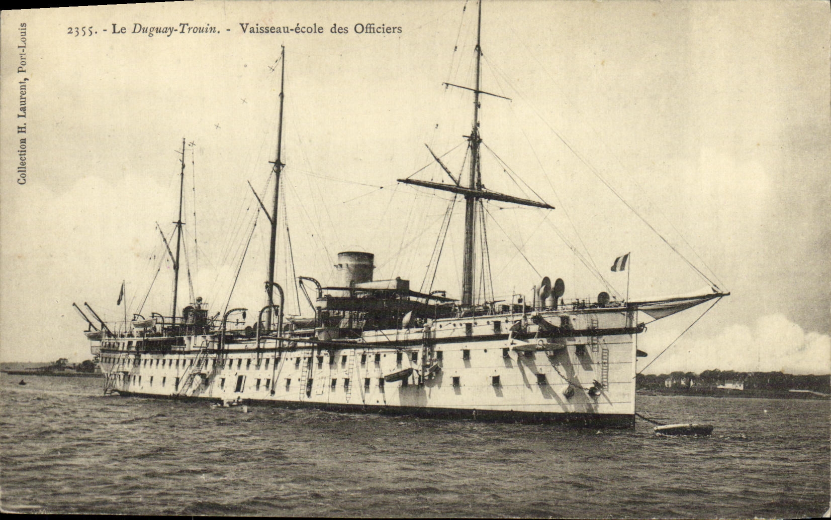 CPA Bateau Le Duguay Trouin Vaisseau Ecole des Officiers
