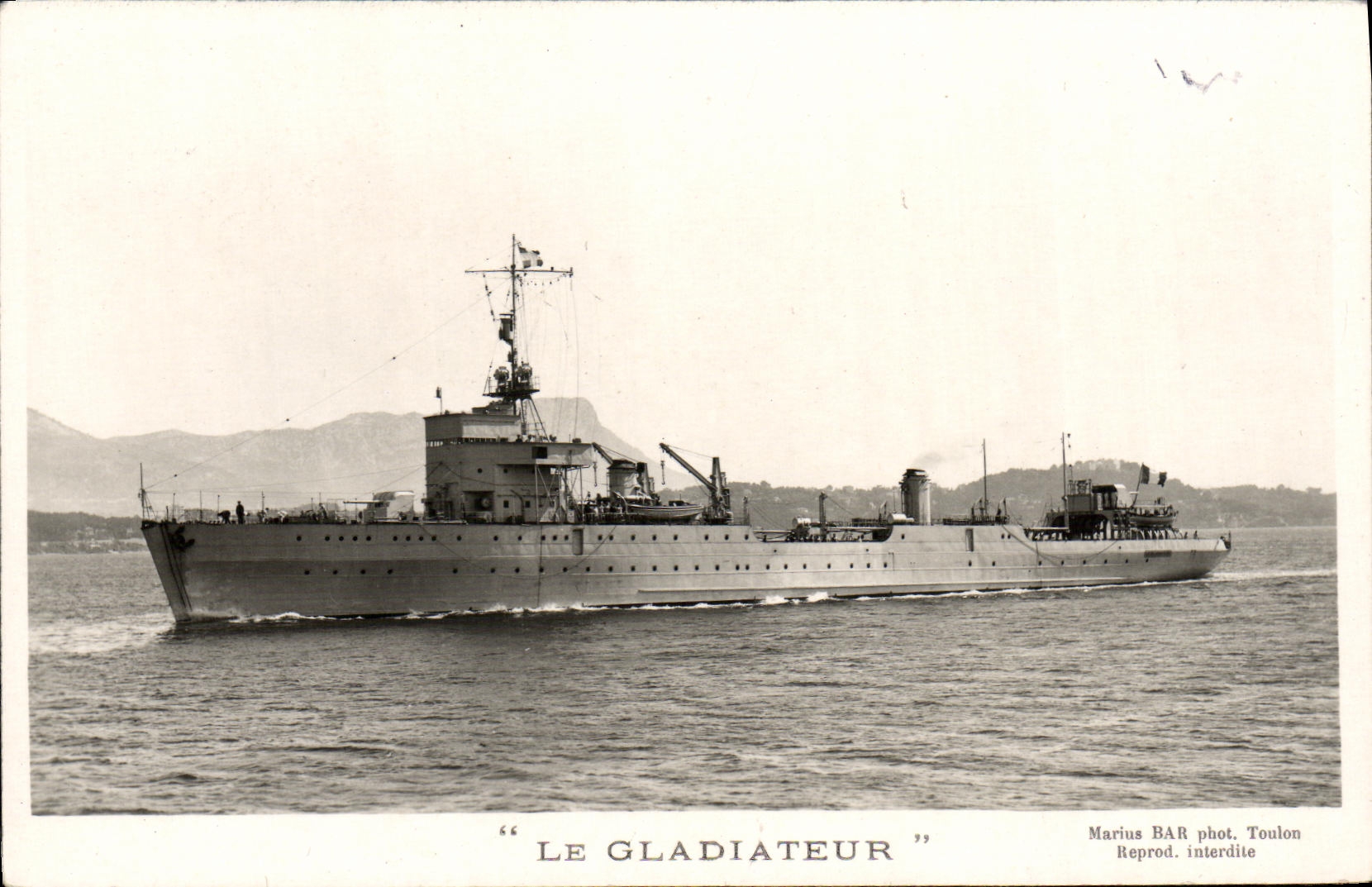 VINTAGE POSTCARD Boat the Gladiator