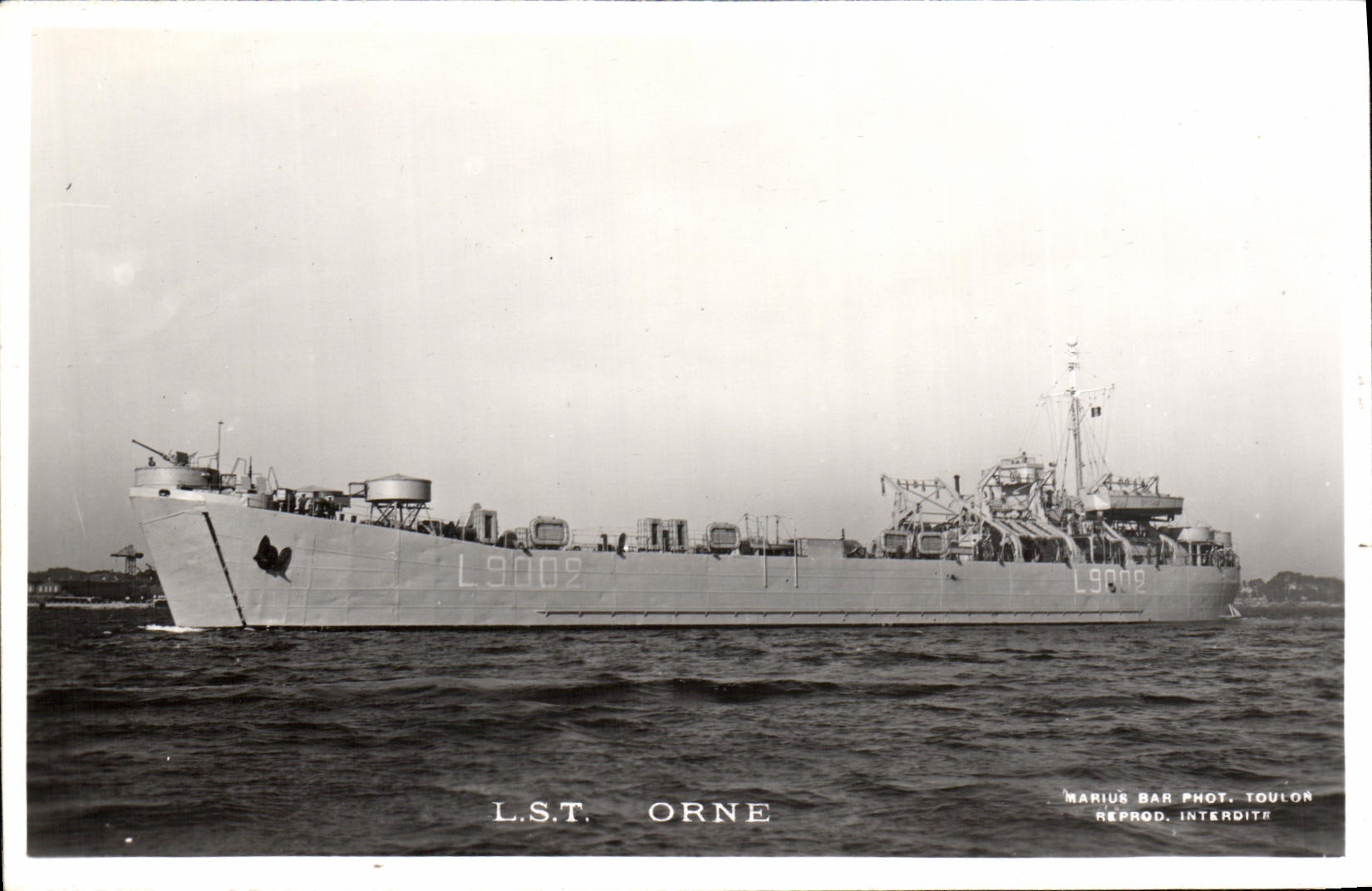 CPA Bateau LST Orne