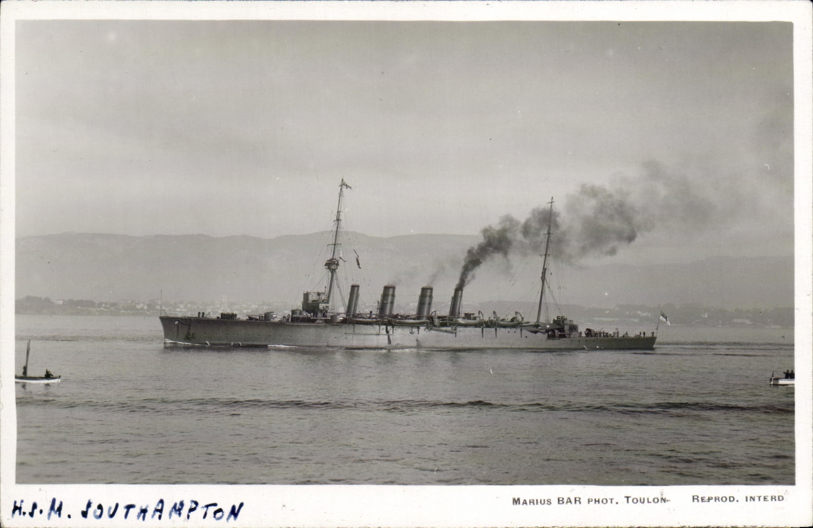 VINTAGE POSTCARD Boat HMS Southampton