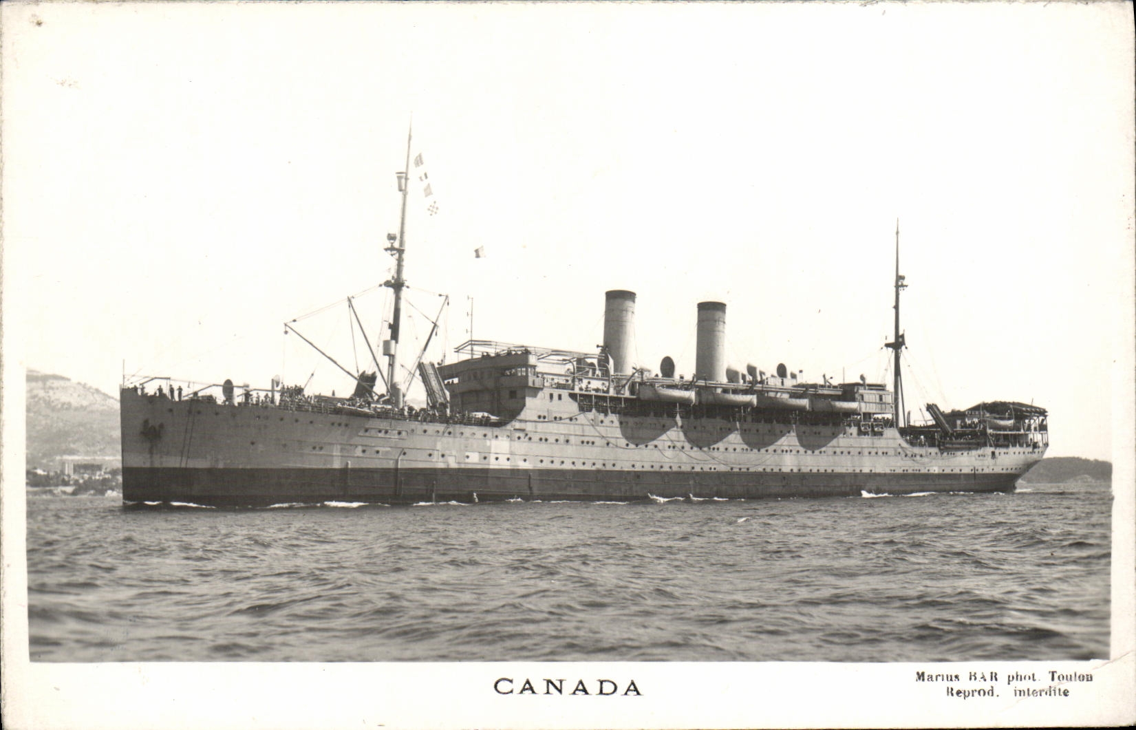 VINTAGE POSTCARD Canada Boat