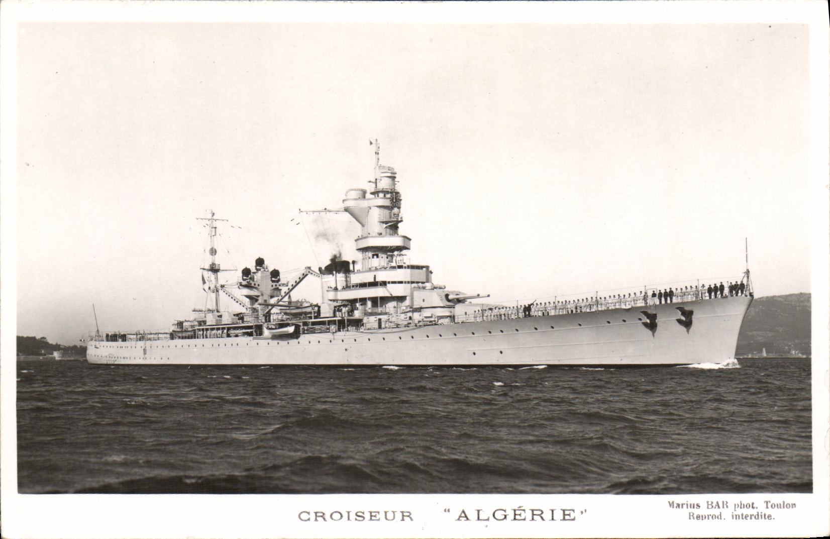 VINTAGE POSTCARD Boat Cruiser Algeria