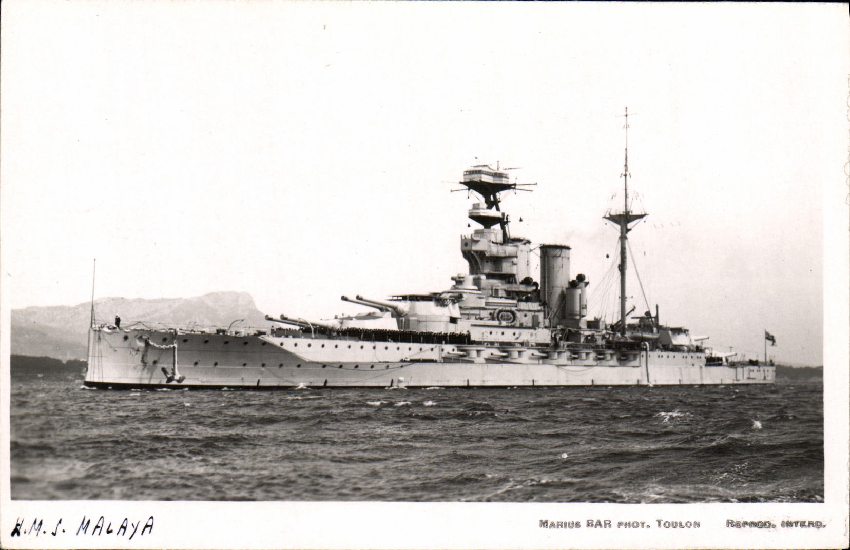 VINTAGE POSTCARD Boat HMS Malaya