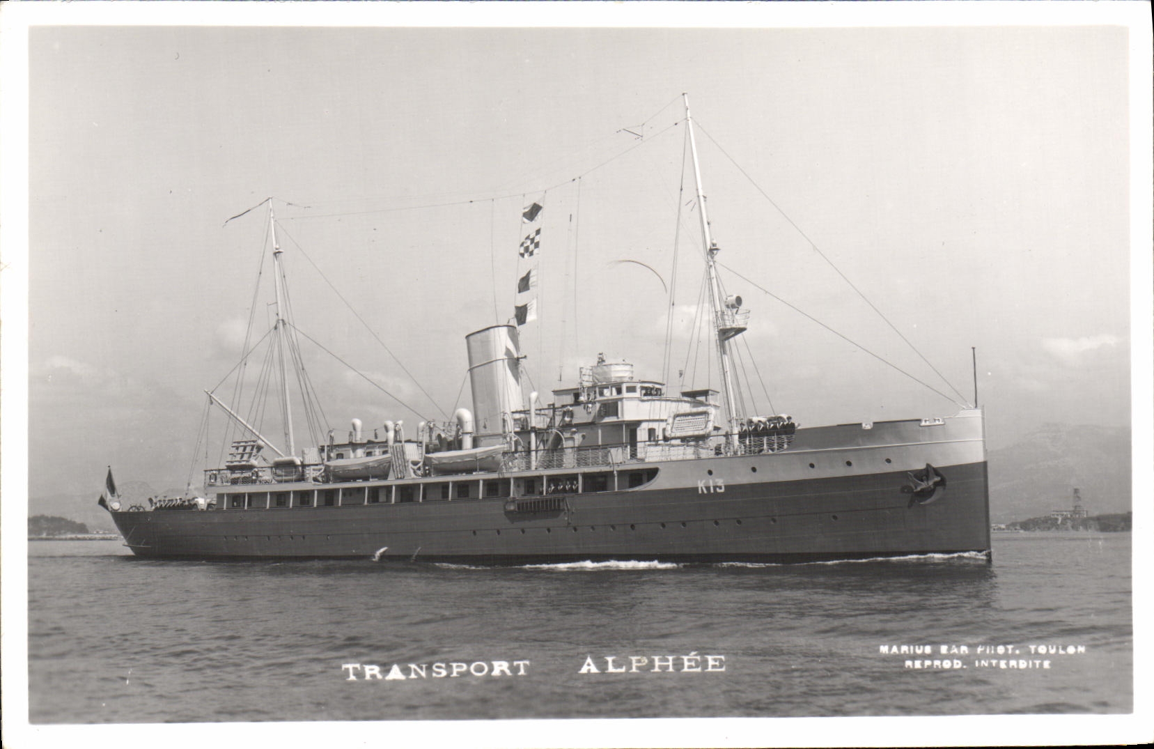 VINTAGE POSTCARD Boat Alphee Transport