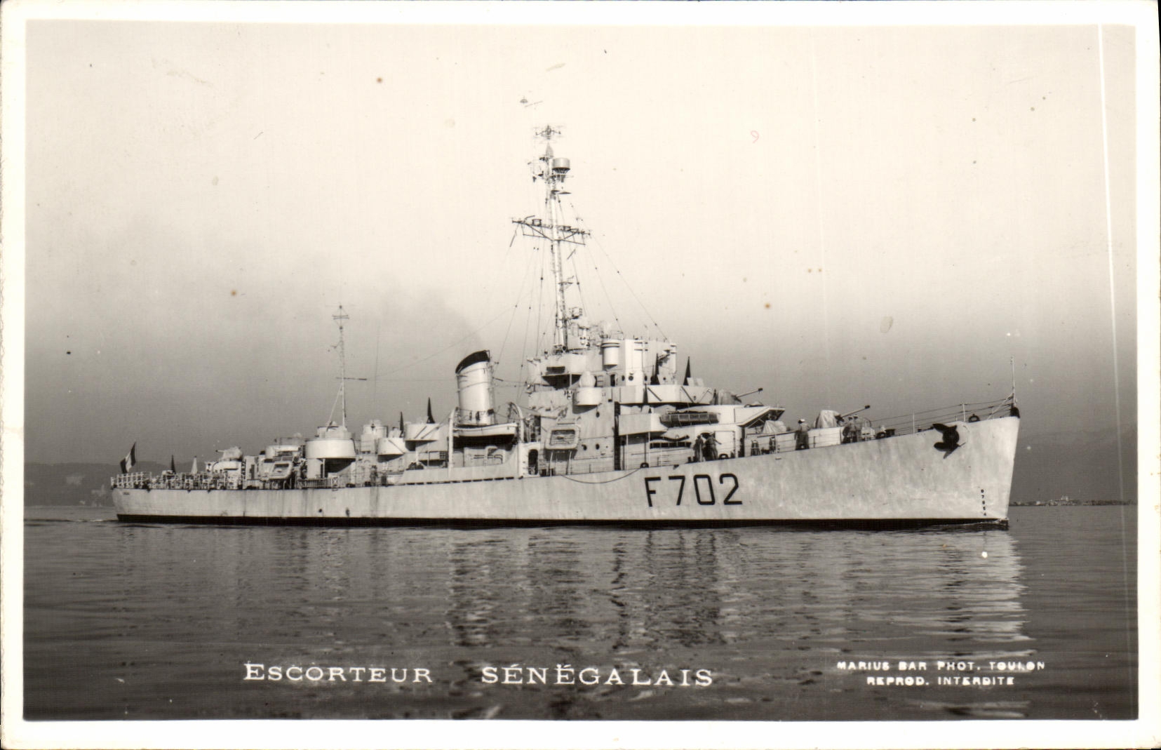 CPA Bateau Escorteur Senegalais