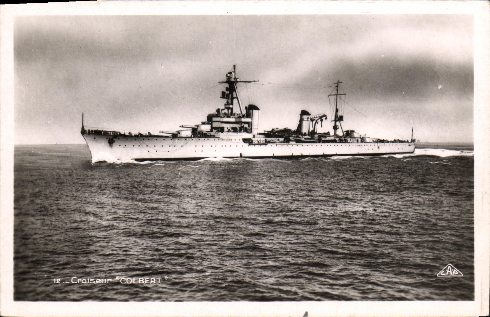 VINTAGE POSTCARD Bateau Dimensions Azure Colbert Cruiser