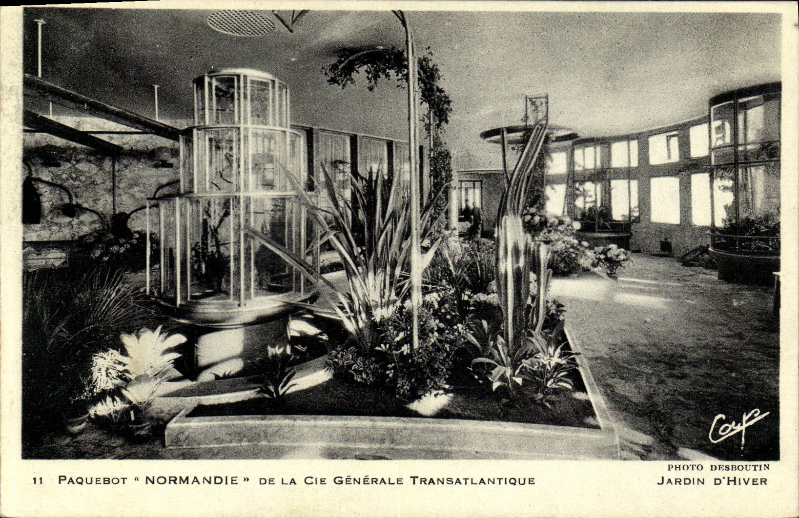 CPA Bateau Paquebot Normandie De La Cie Generale Transatlantique Jardin d'hiver