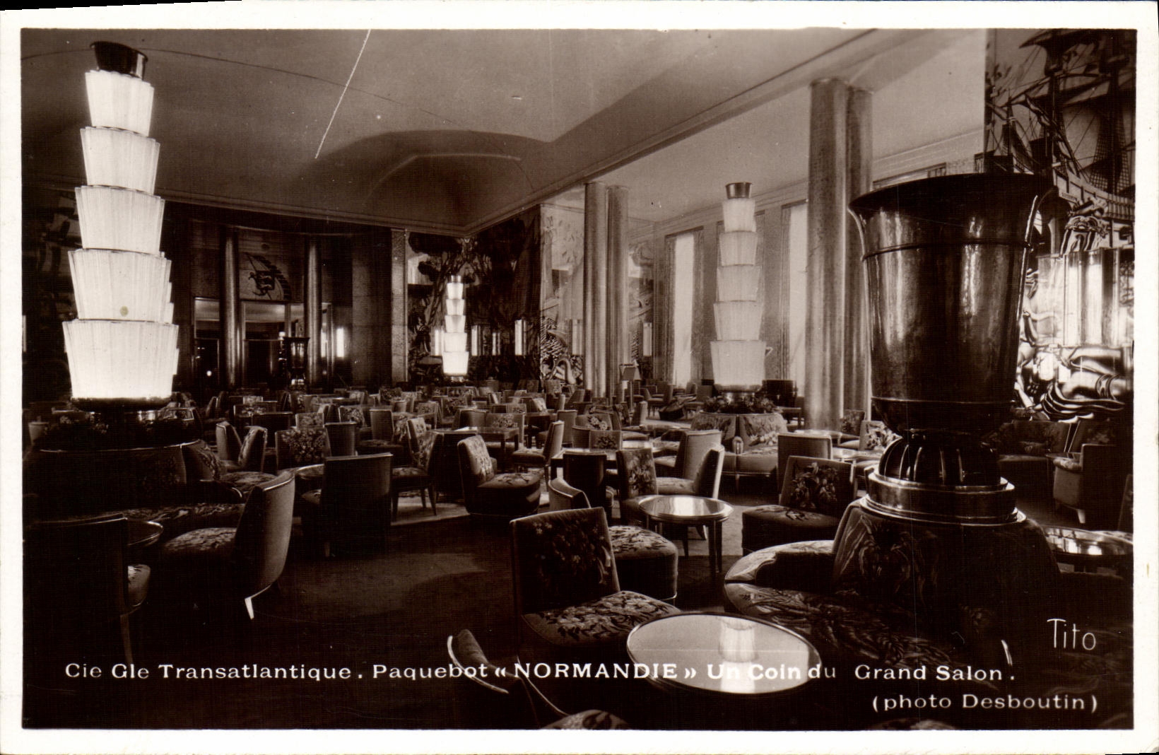 Vapor de Normandía del barco de la POSTAL de la VENDIMIA del Co transatlántico una esquina de la sala de estar grande