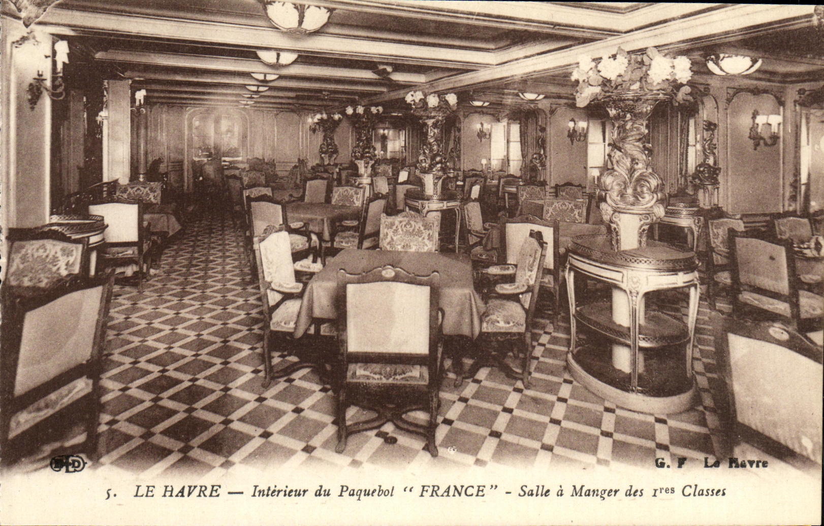 Barco Le Havre de la POSTAL de la VENDIMIA que el comedor de Francia de la silla de cubierta del 1r clasifica