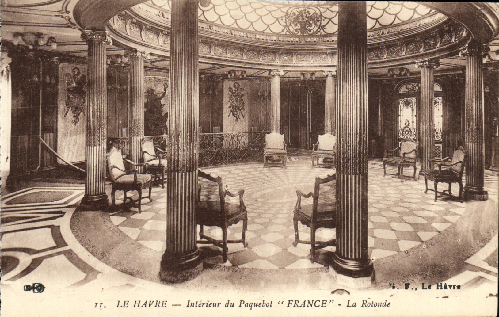 Barco Le Havre de la POSTAL de la VENDIMIA la silla de cubierta Francia el de la Rotonda