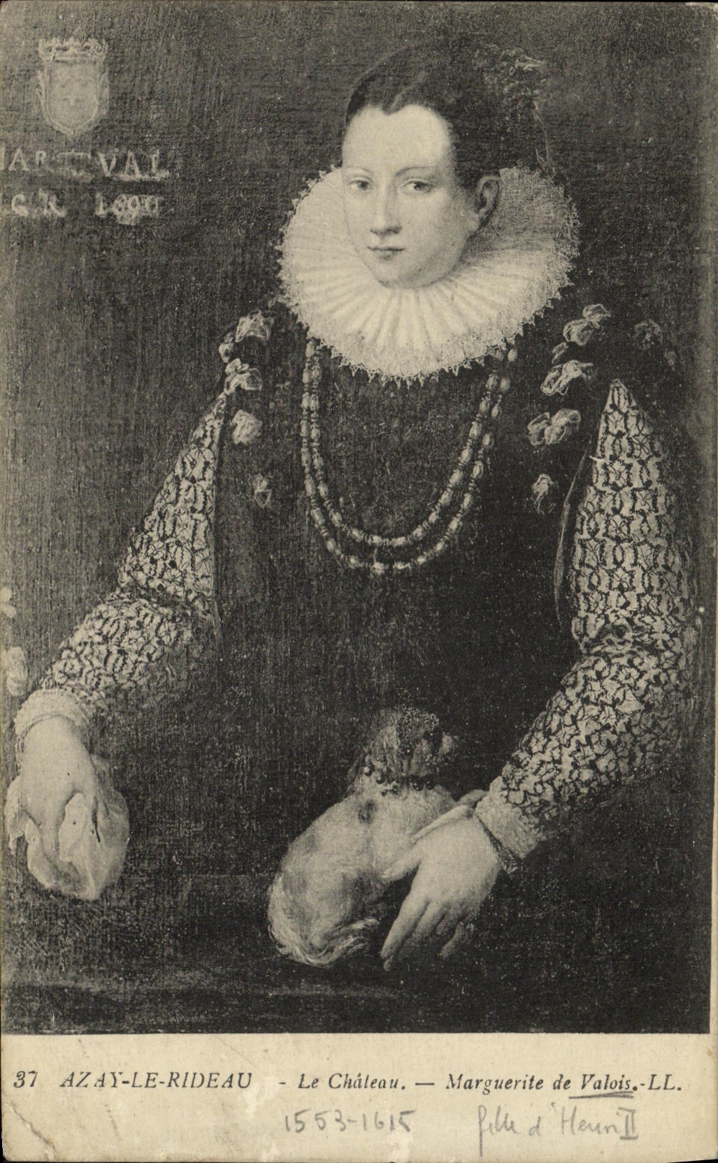 VINTAGE POSTCARD Azay the Curtain the Castle Marguerite de Valois