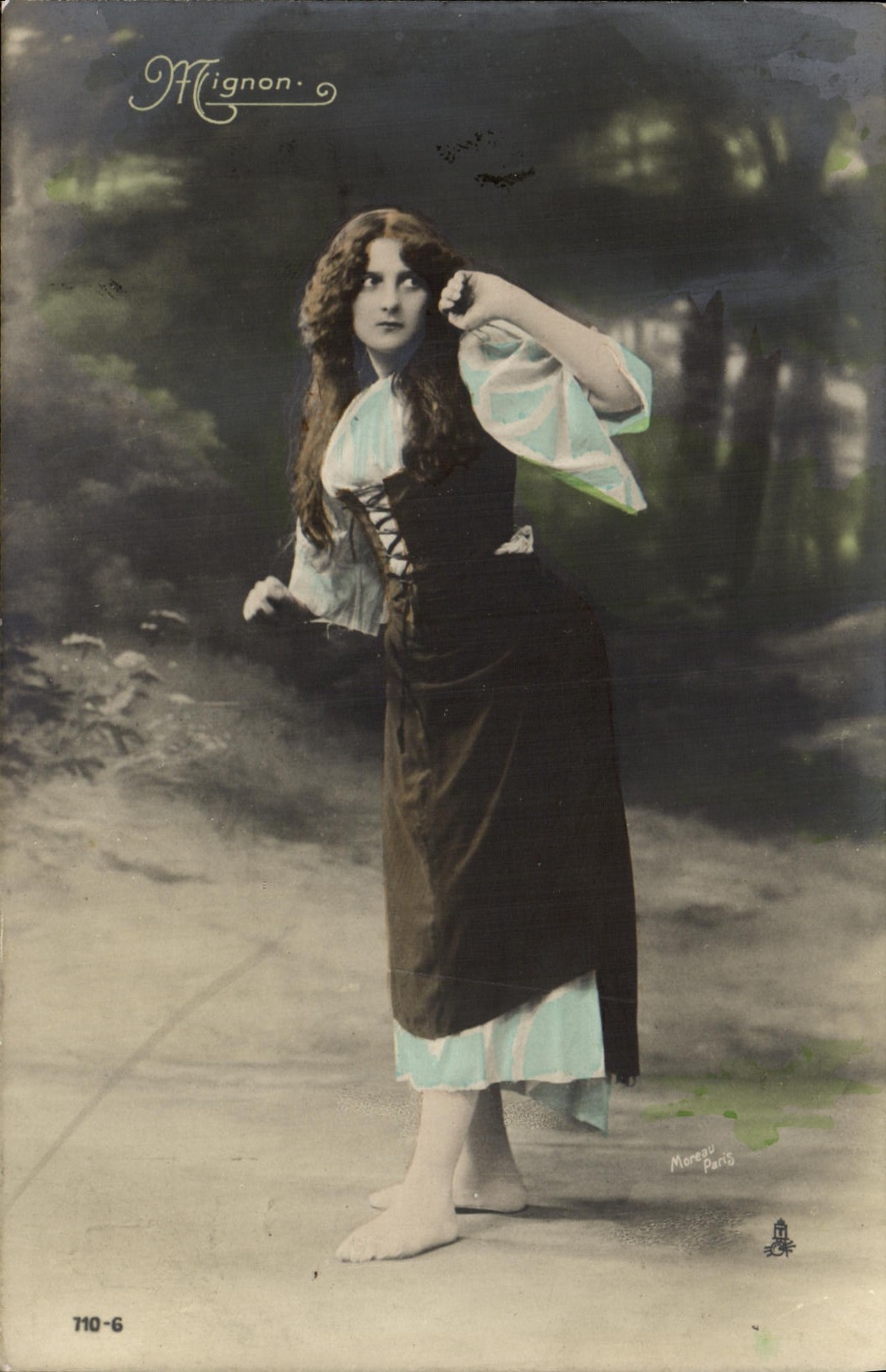 CPA Fantaisie Mignon Femme