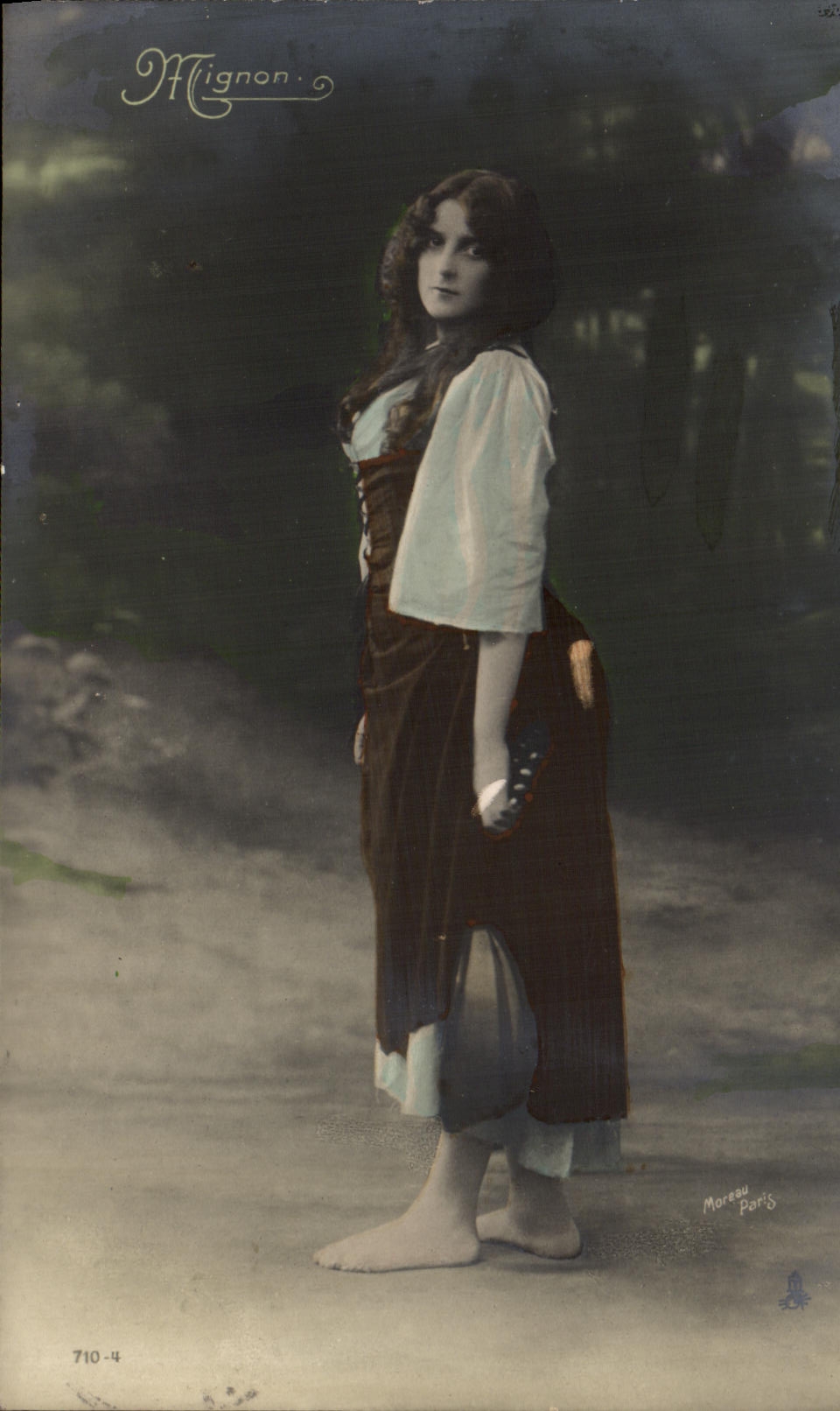 CPA Fantaisie Mignon Femme