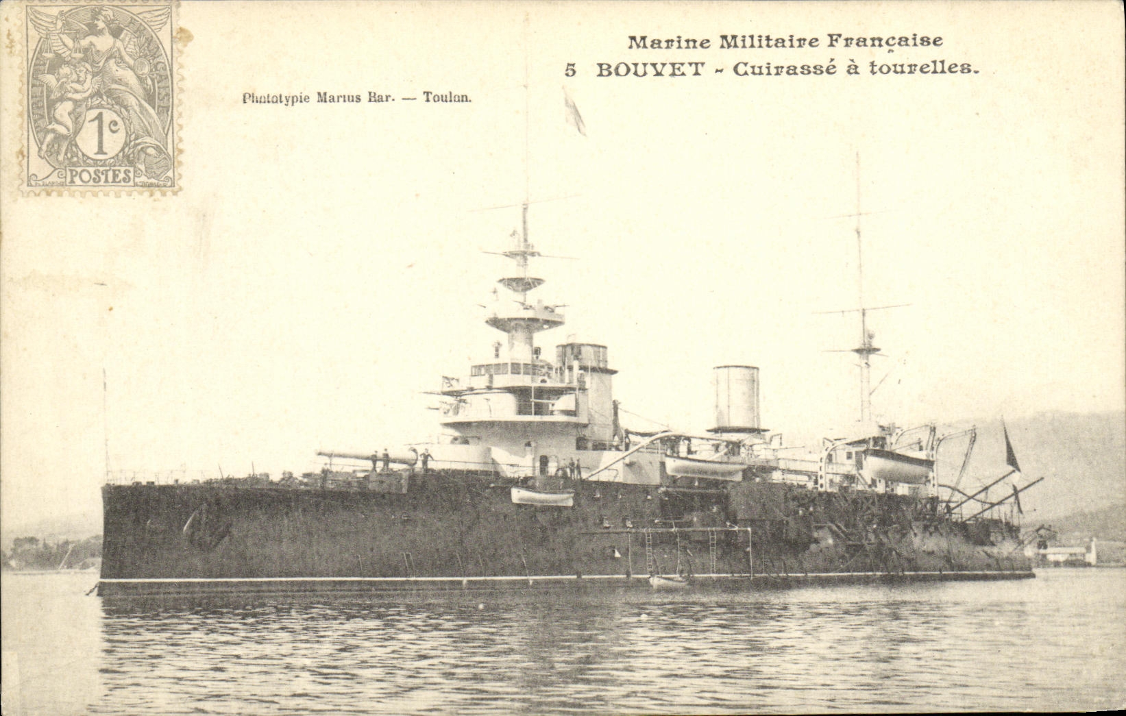 CPA Bateau Bouvet Cuirasse a tourelles