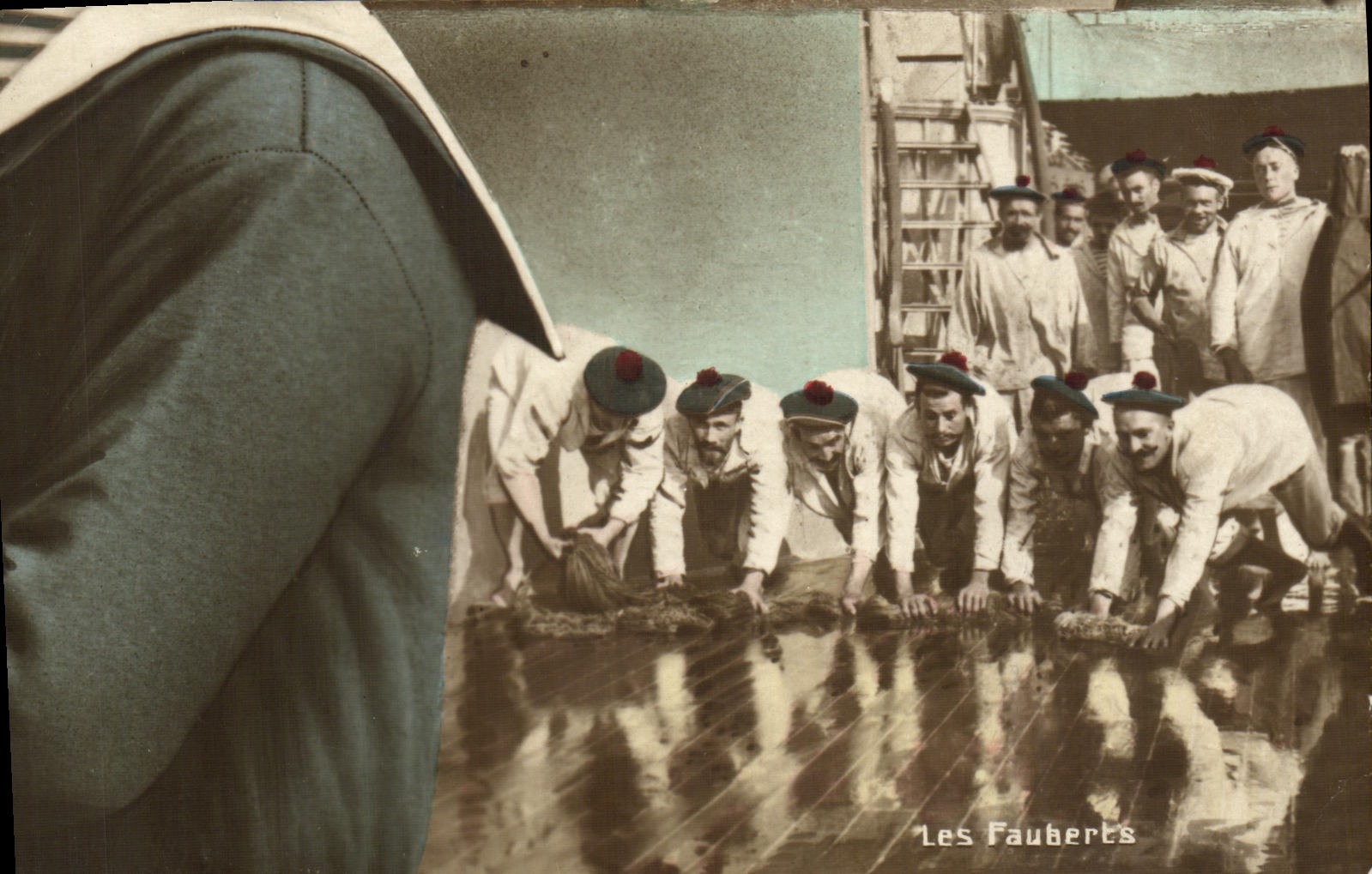 VINTAGE POSTCARD Boat Fauberts Sailors