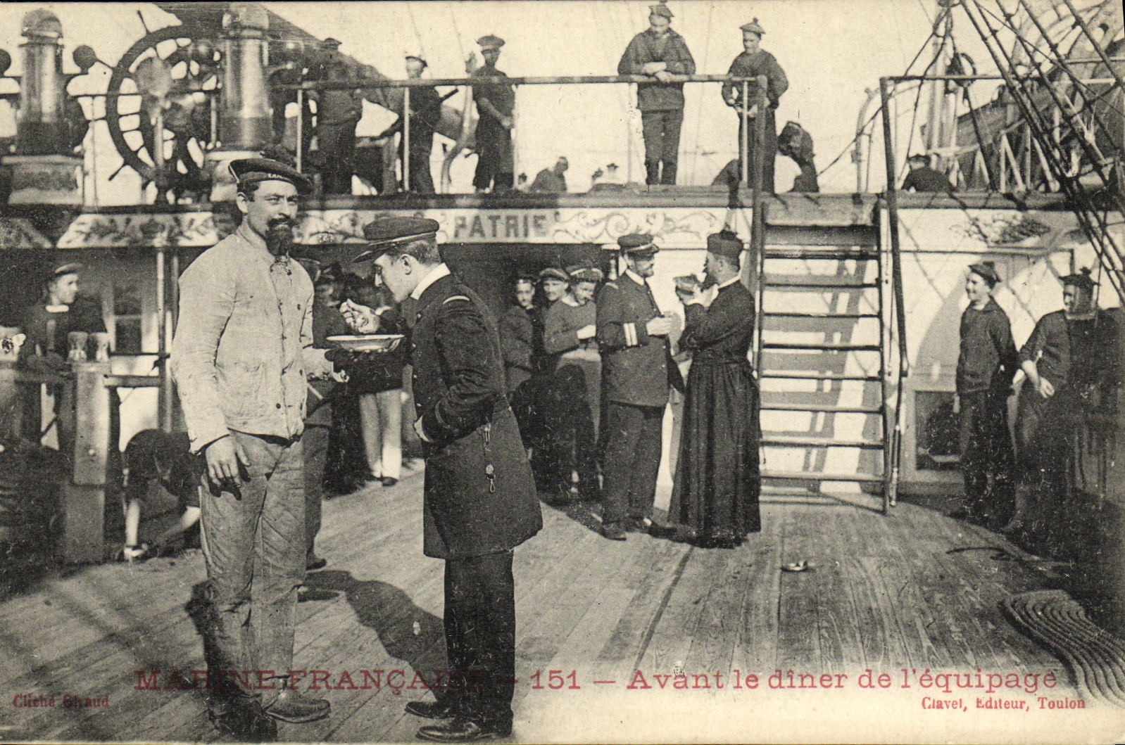 VINTAGE POSTCARD Marine Boat Before the dinner of the crew