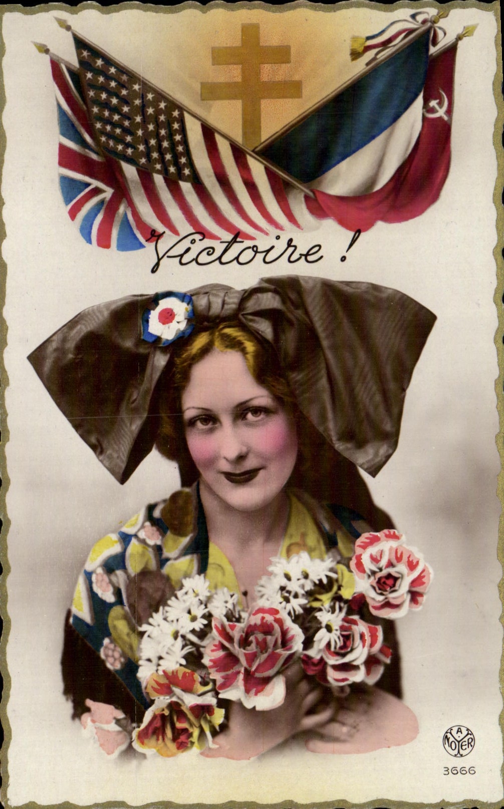 CPM Victoire Alsace Drapeau Femme