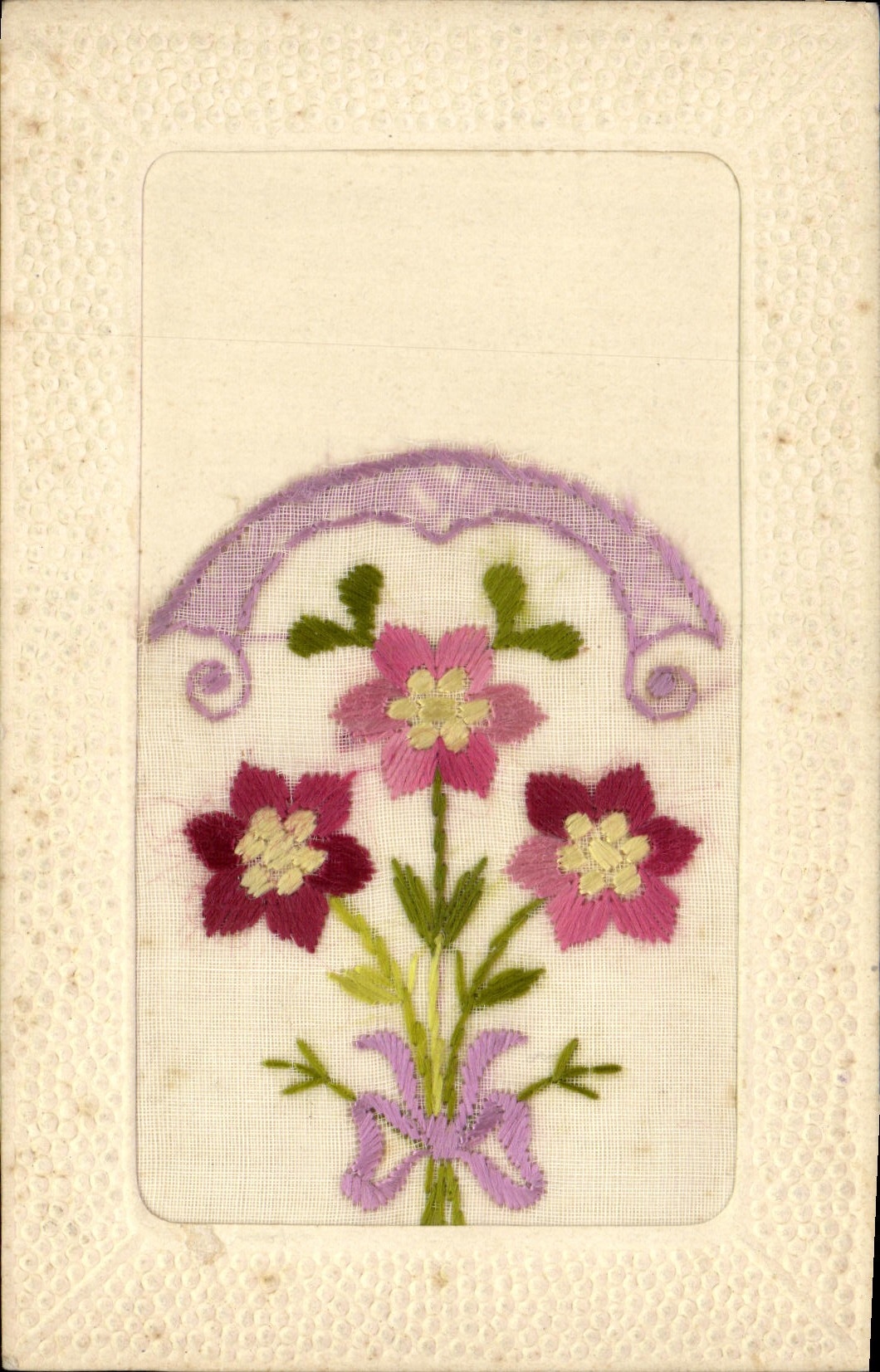 CPA Fantaisie Fleurs Brodee