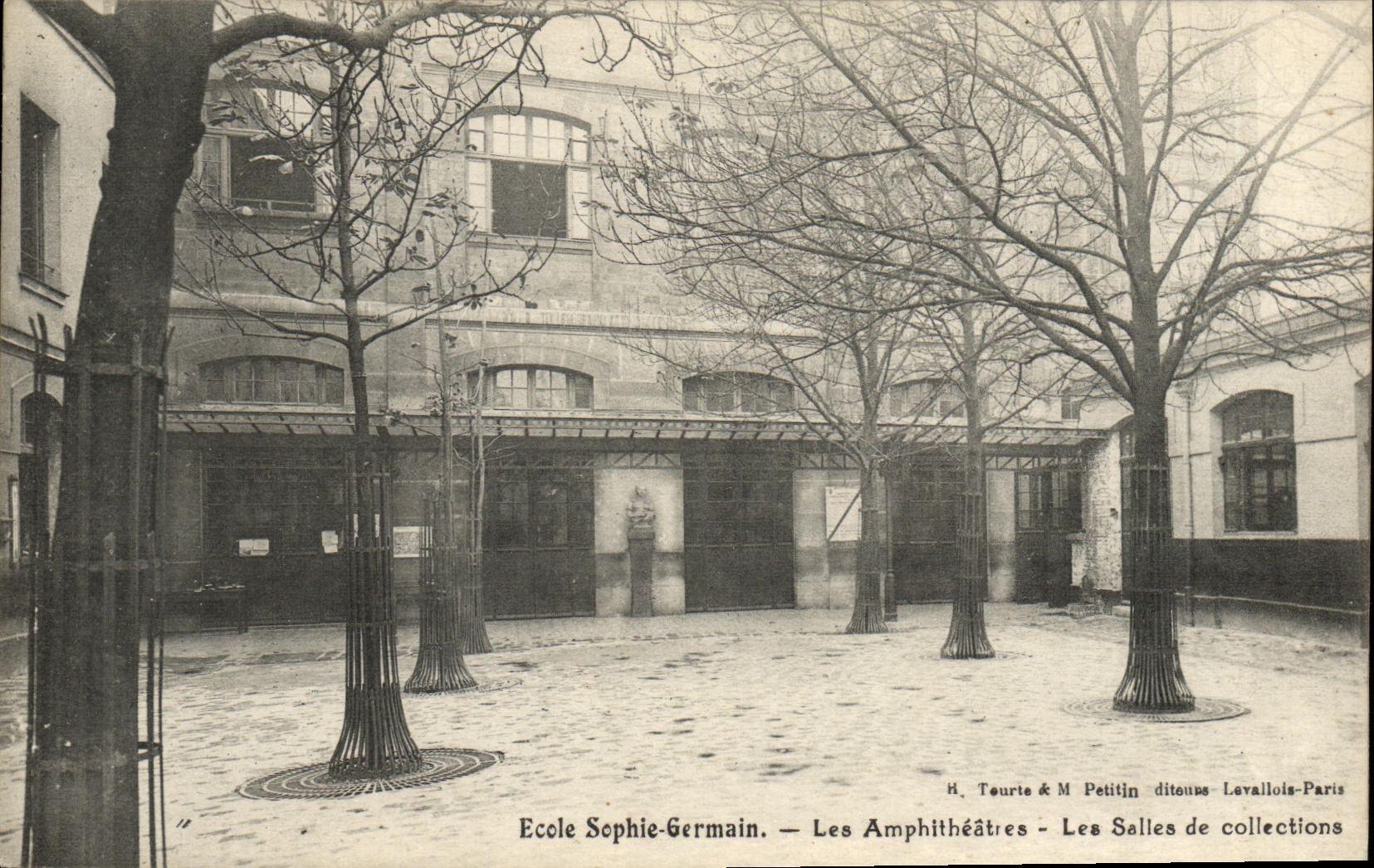 VINTAGE POSTCARD German Paris Sophie School amphitheaters rooms of collection