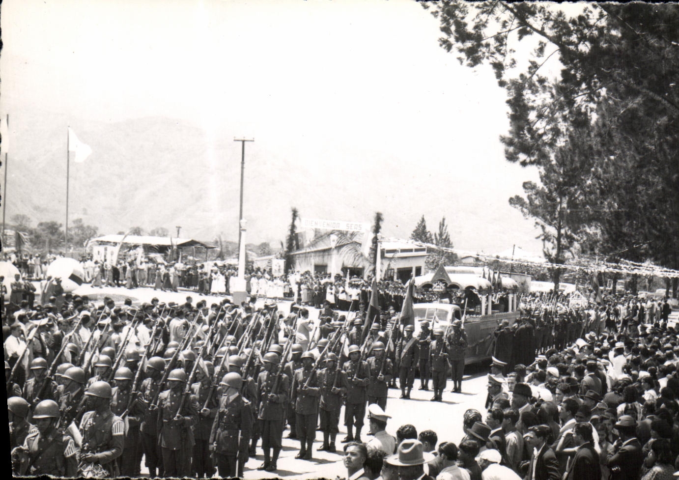 Phot Militaria Defile 