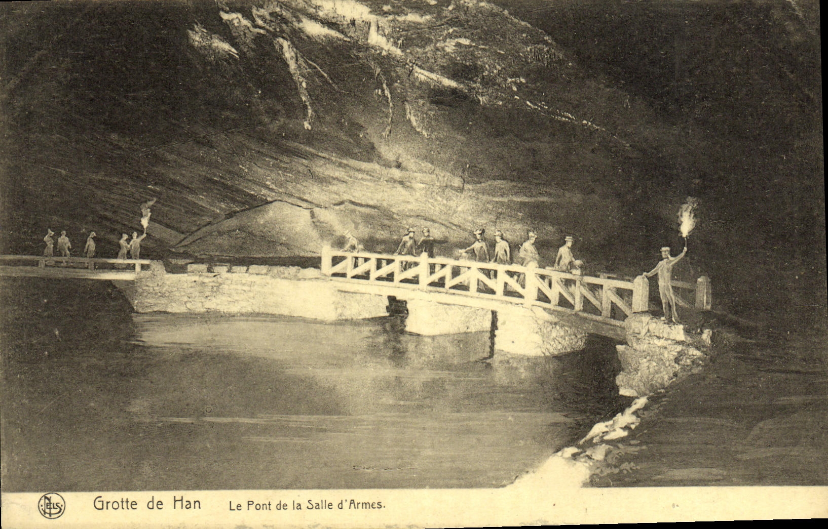 CPA Grotte de Han Le pont de la salle d'armes