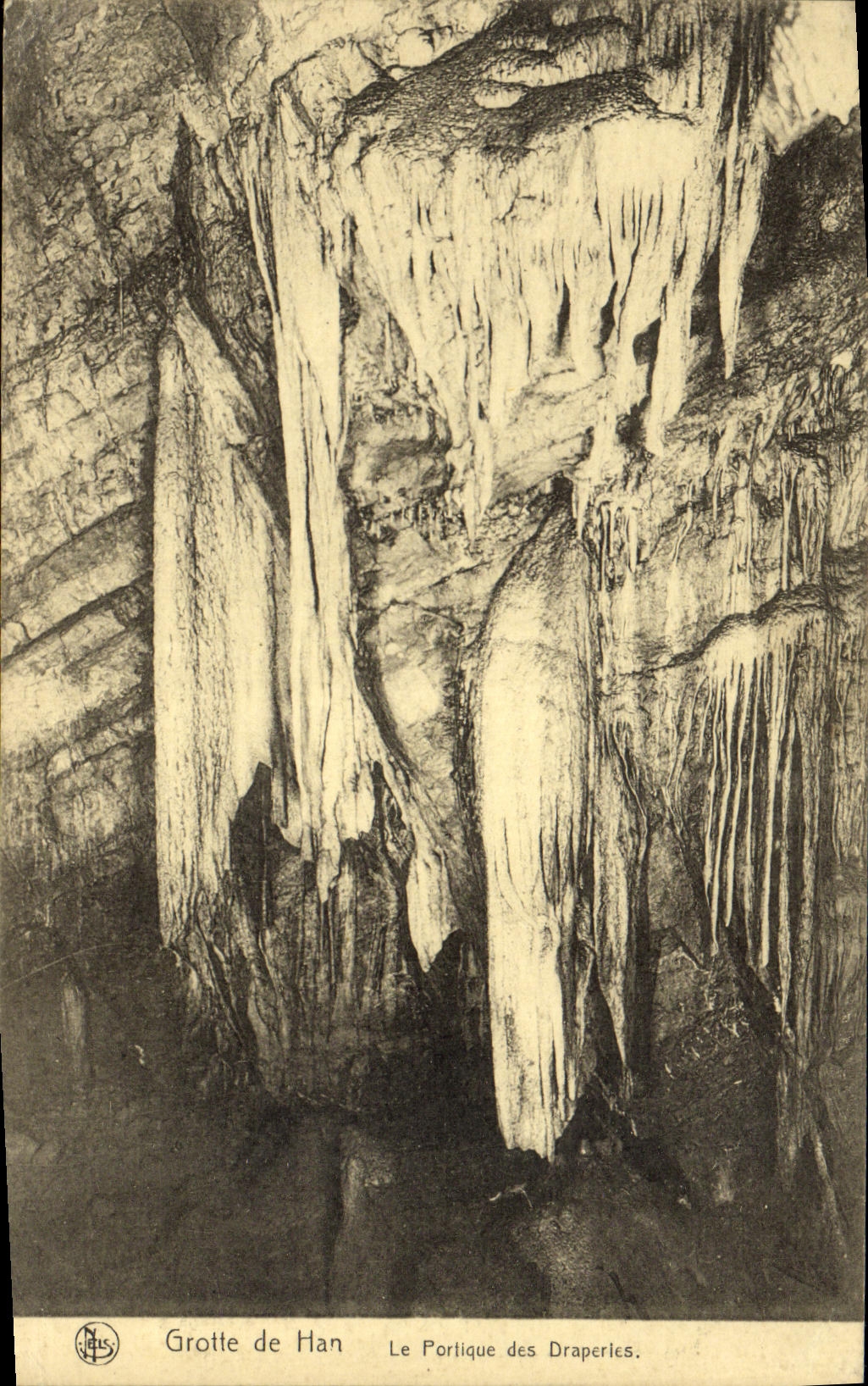 CPA Grotte de Han Le portique des draperies