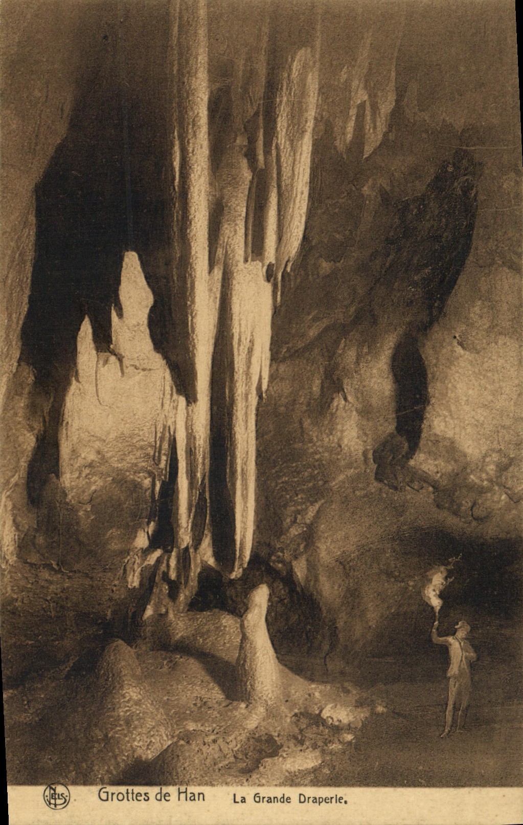 VINTAGE POSTCARD Cave of Han great drapery