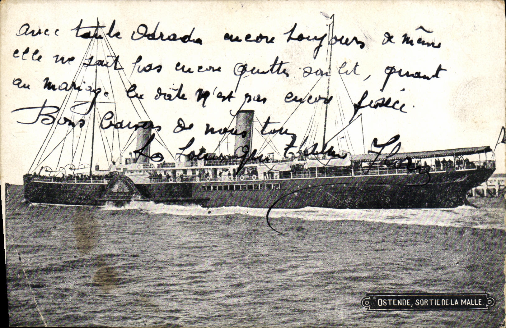 VINTAGE POSTCARD Ostend Left the Trunk Boat