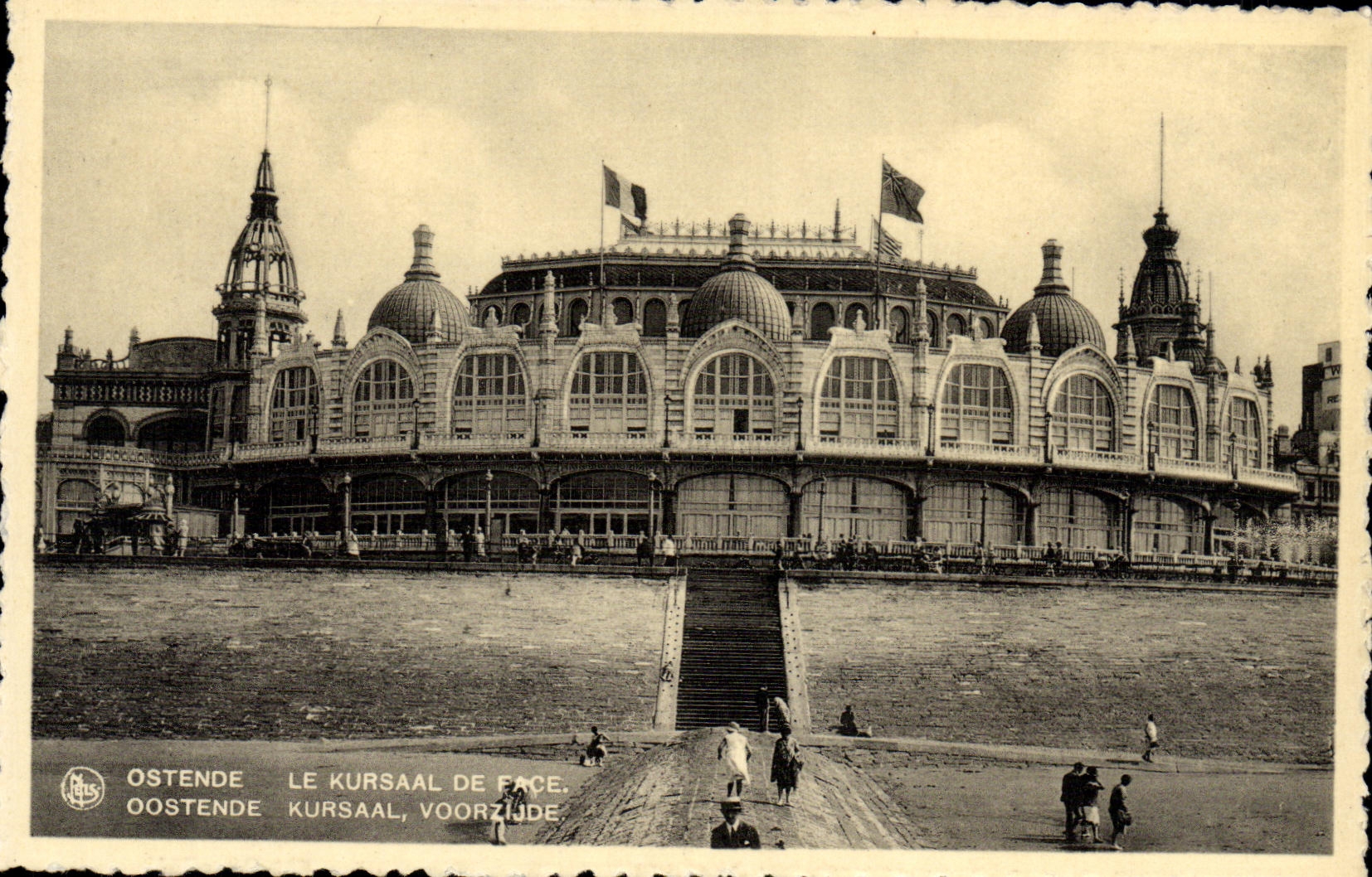 VINTAGE POSTCARD Ostend Kursaal of face