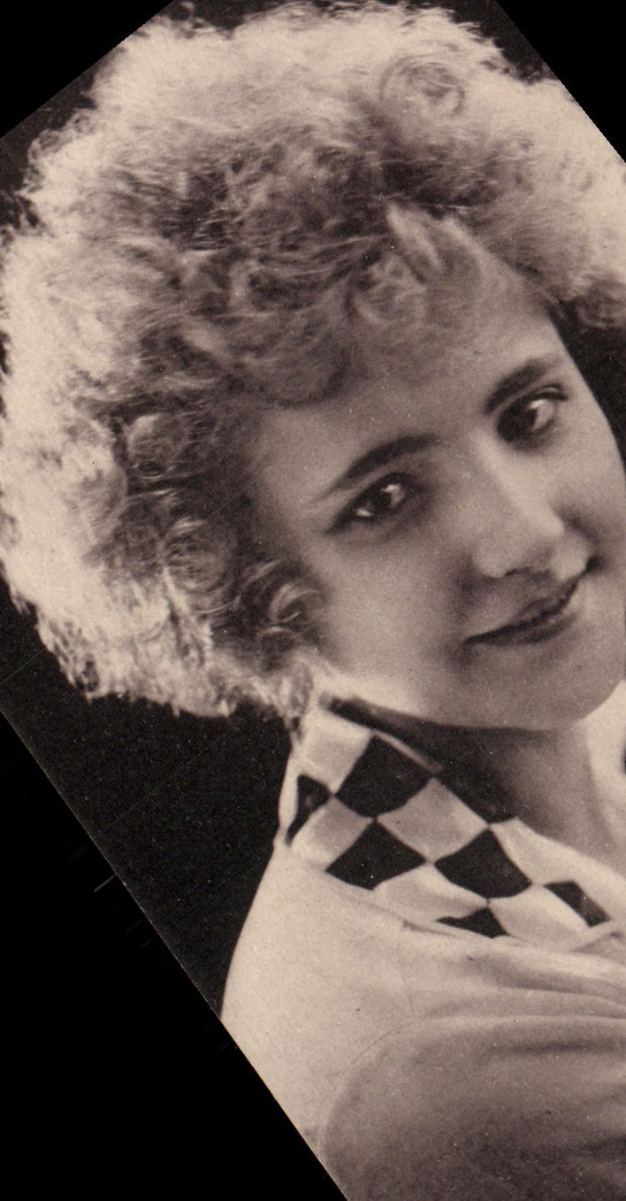 POSTAL Francisca Mussey de la VENDIMIA