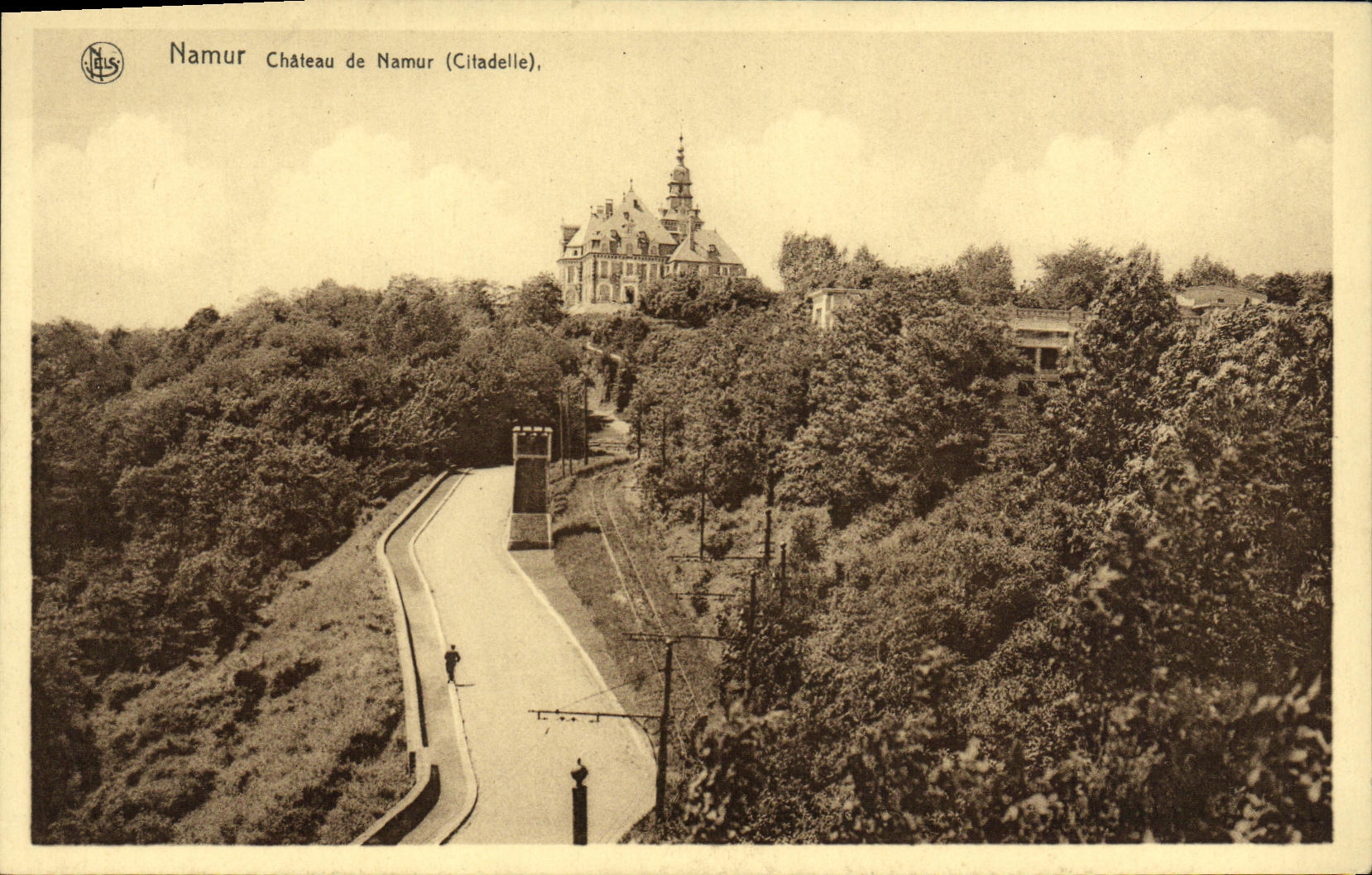 VINTAGE POSTCARD Namur Castle Citadel