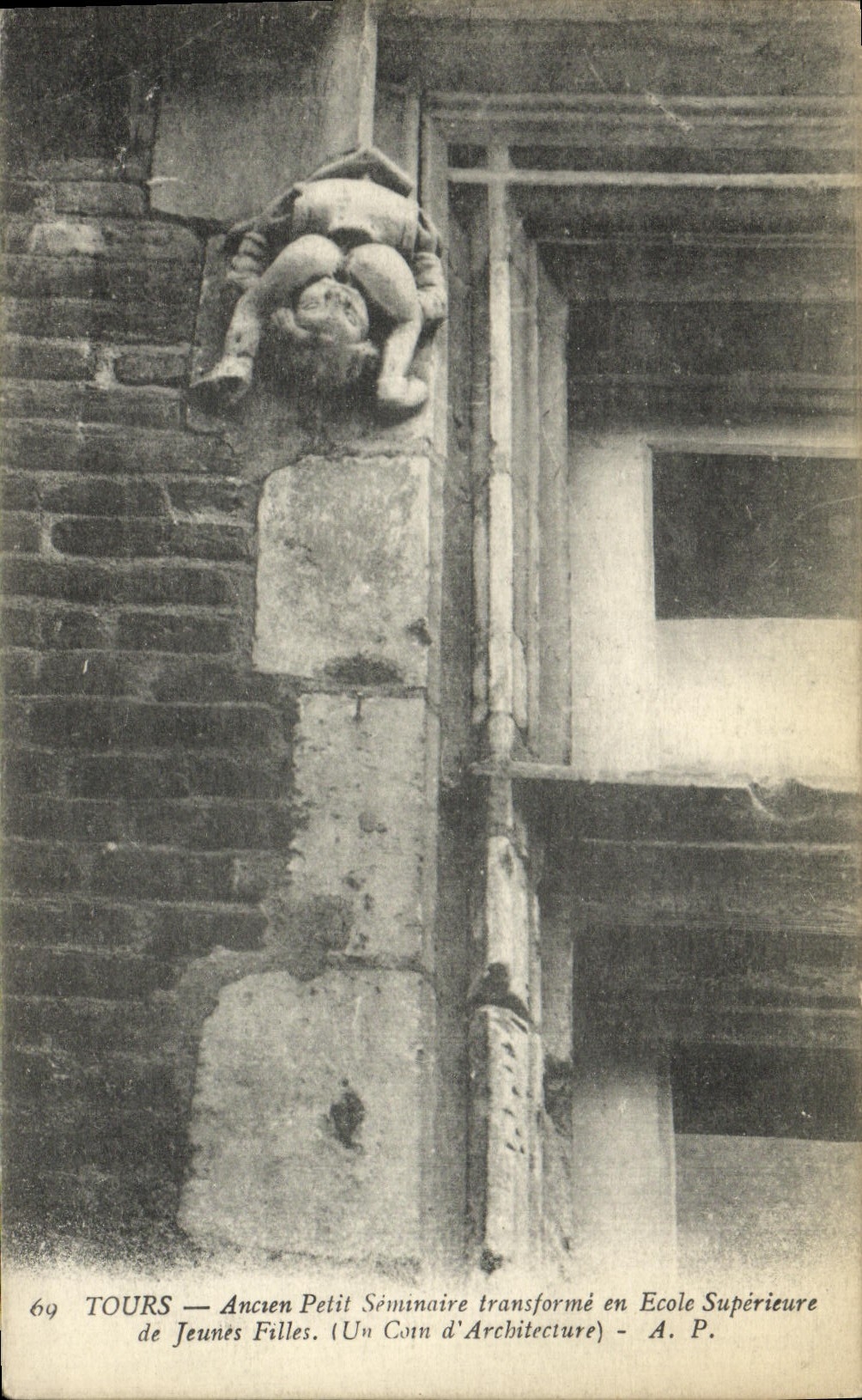 CPA Tours Ancien petit seminaire transforme en ecole superieure de jeunes filles