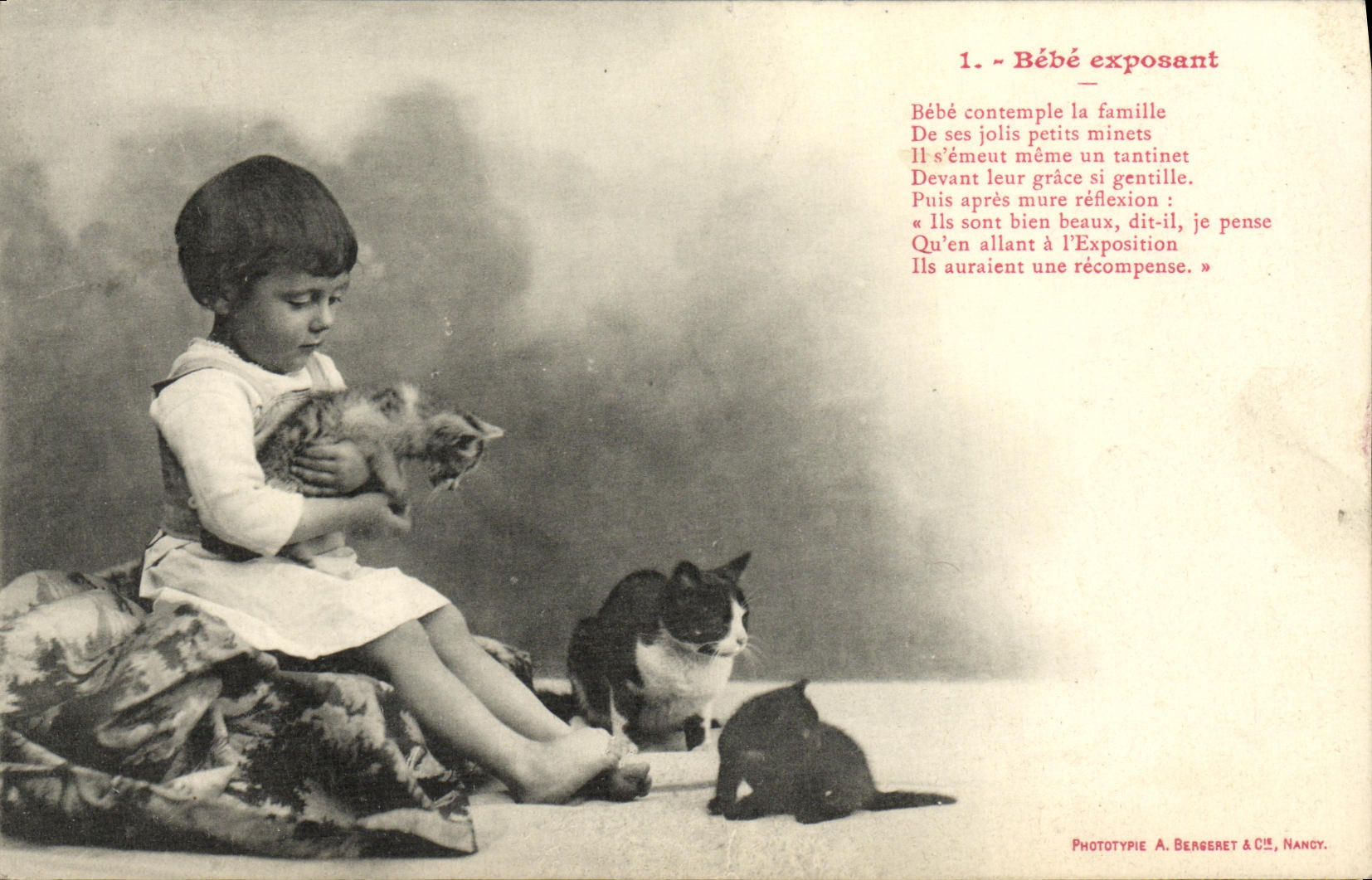 CPA Fantaisie Enfant Bebe exposant Chats Chatons 