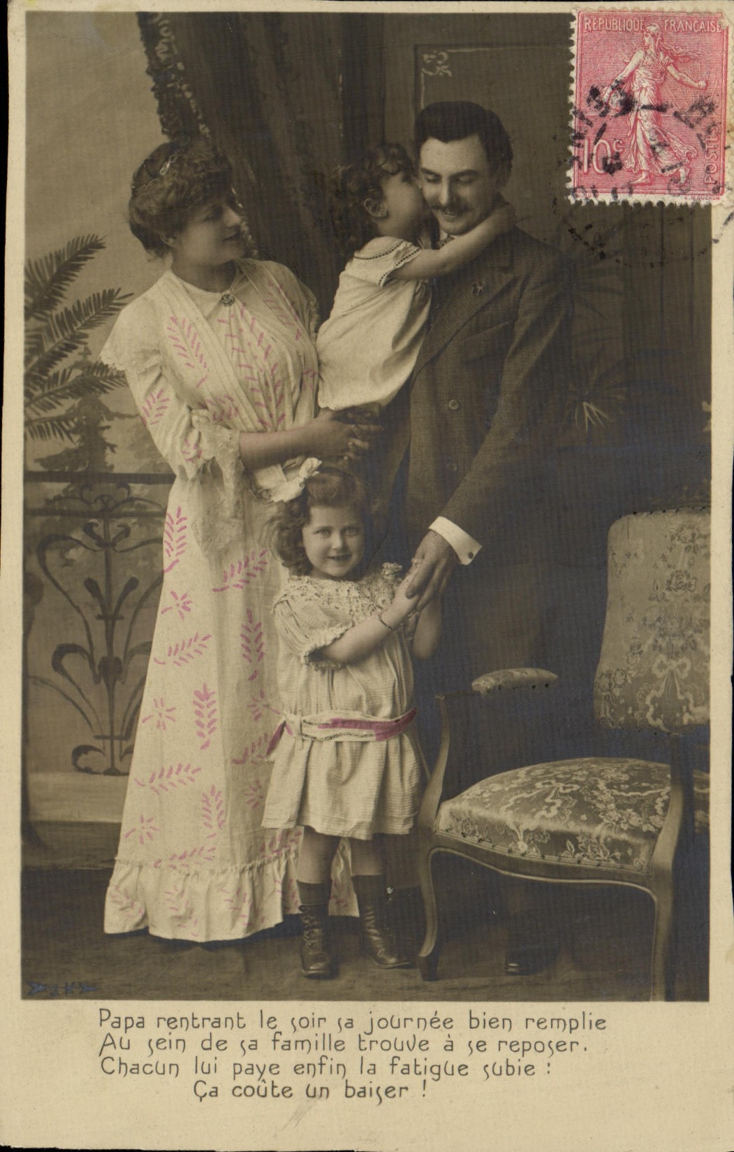 CPA Fantaisie Femme Enfant 