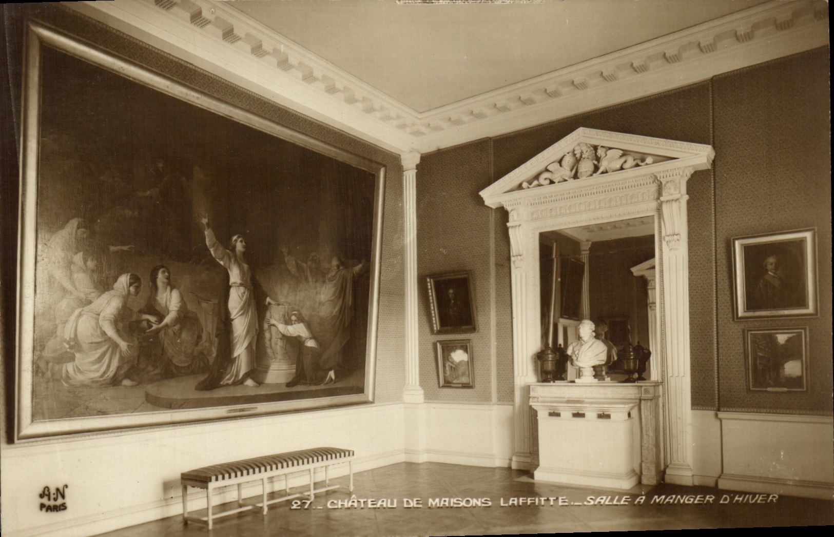 VINTAGE POSTCARD Castle of Laffitte Houses Dining room of winter