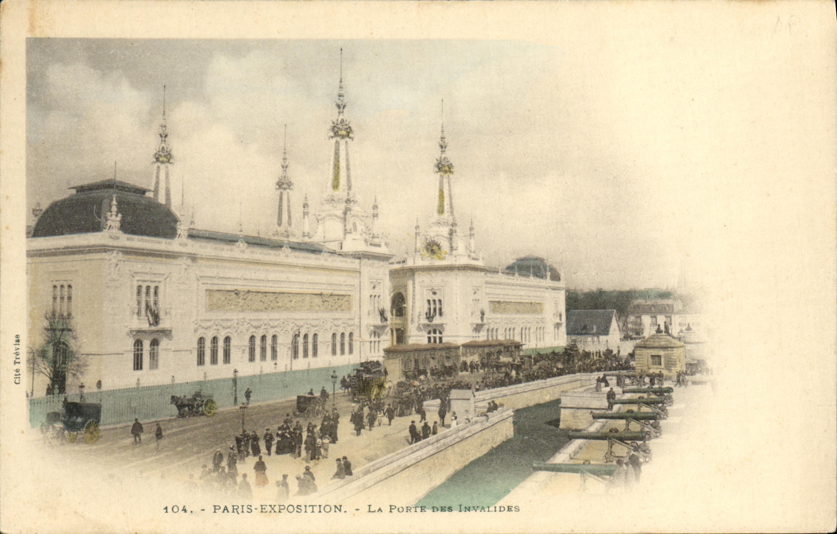VINTAGE POSTCARD Paris Fair the door of the Invalids