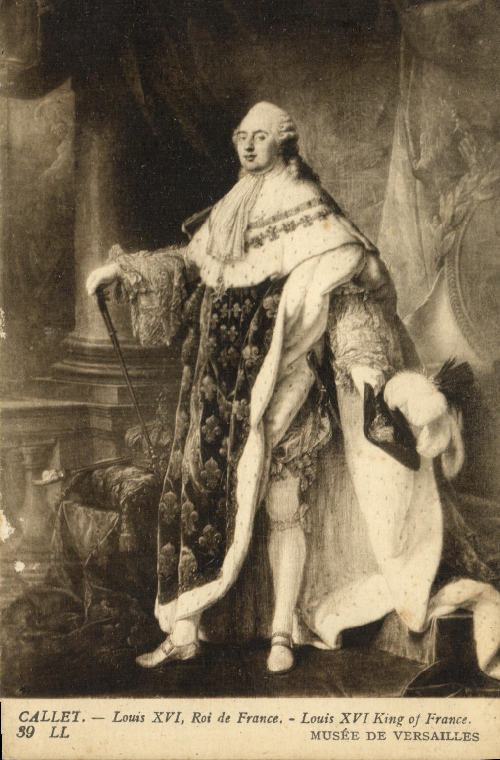 VINTAGE POSTCARD Callet Louis XVI king de France Museum of Versailles