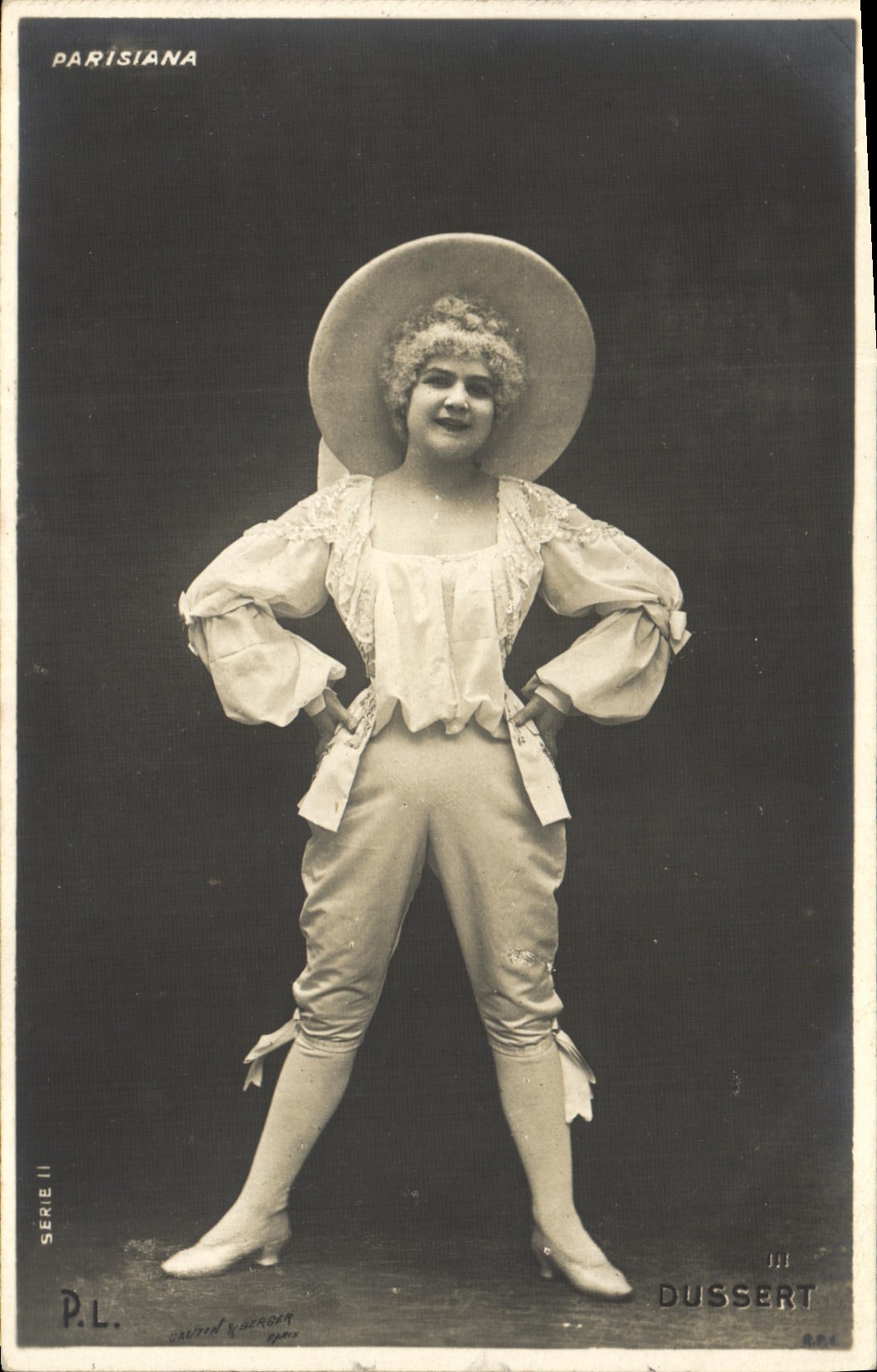 VINTAGE POSTCARD Parisiana Dussert