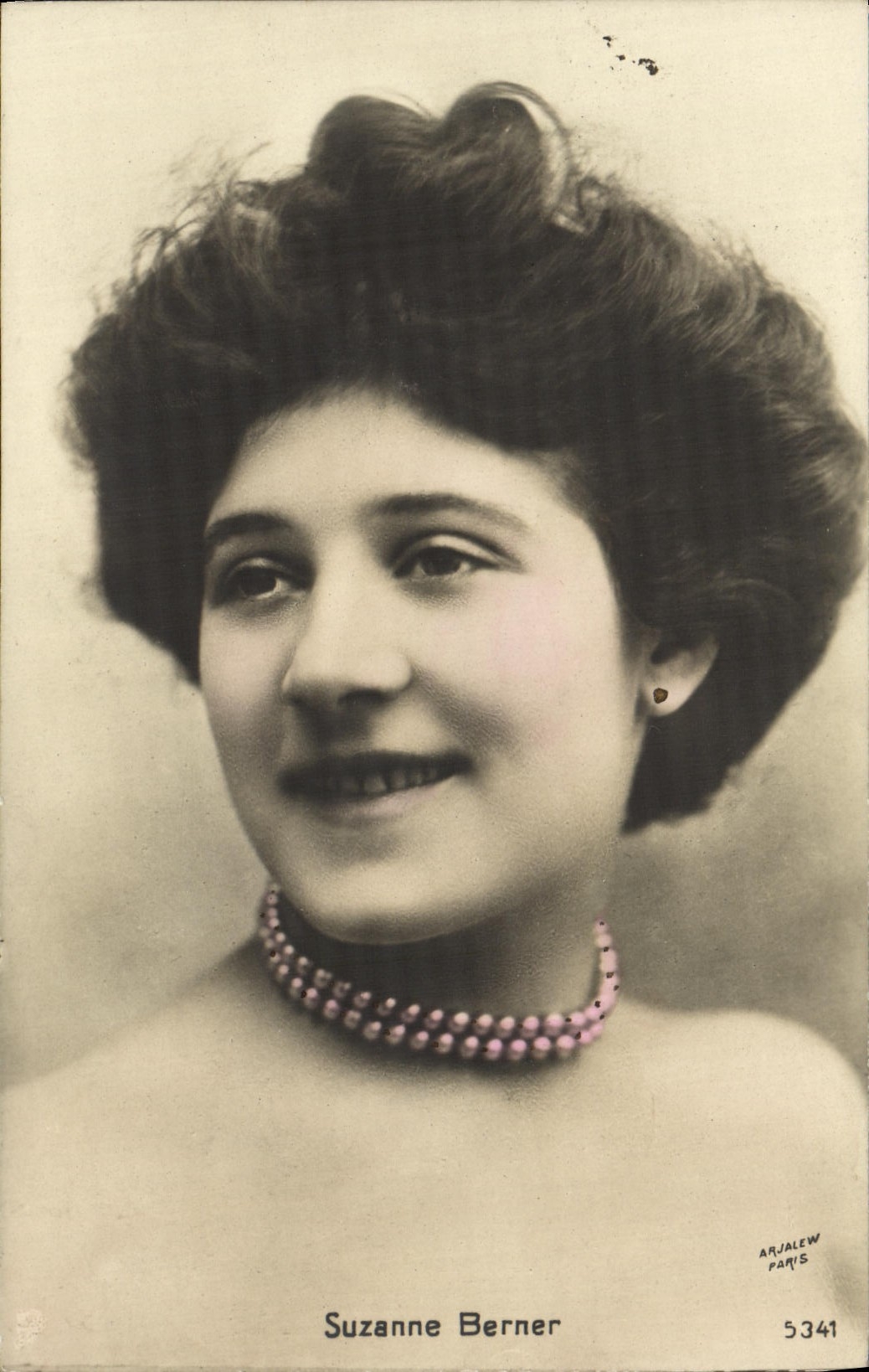 VINTAGE POSTCARD Suzanne Berner