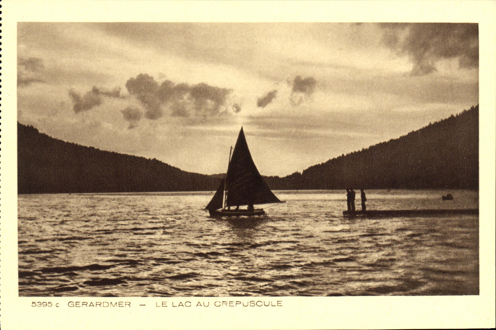 VINTAGE POSTCARD Gerardmer the Lake In the Twilight Boat