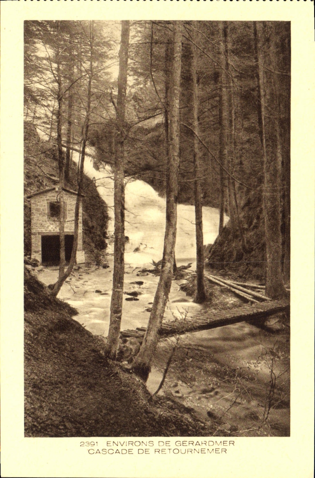 VINTAGE POSTCARD Environs De Geraromer Cascades De Retournemer
