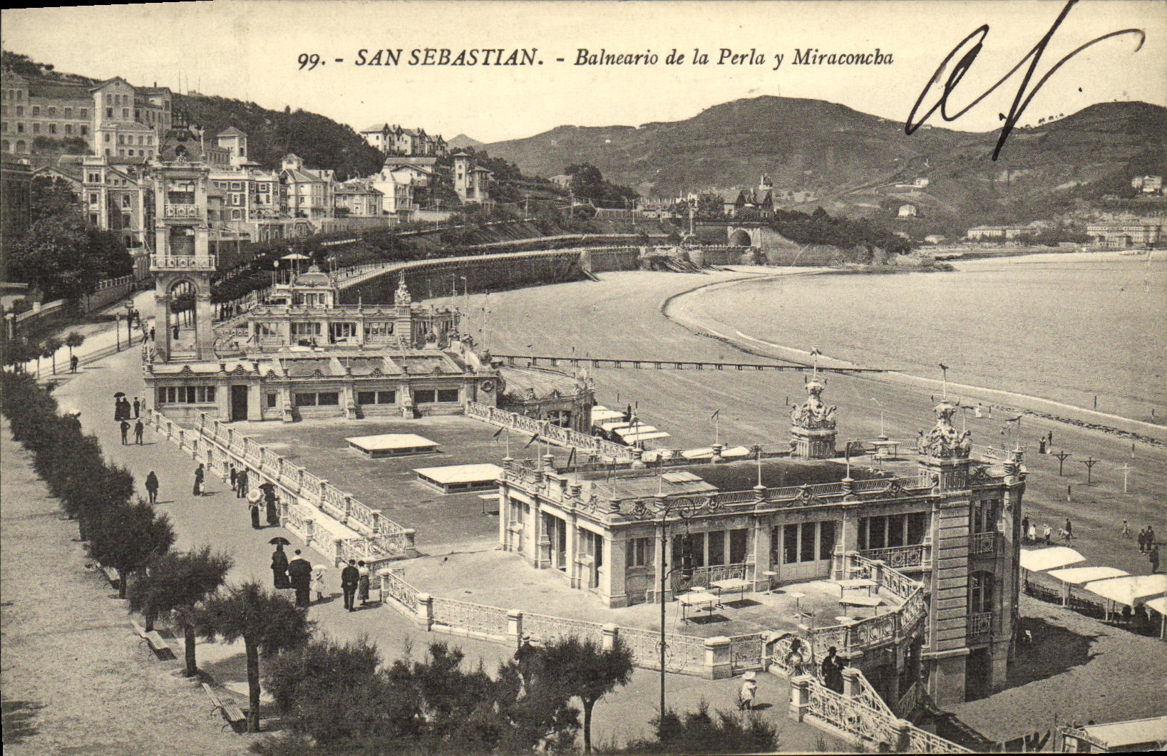 VINTAGE POSTCARD San Sebastian Balneario of Beaded there Miraconcha