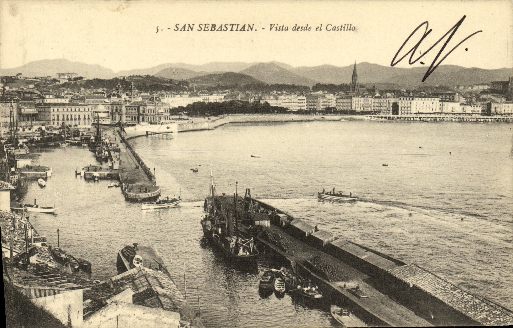 Desde y Castillo de San Sebastian Vista de la POSTAL de la VENDIMIA