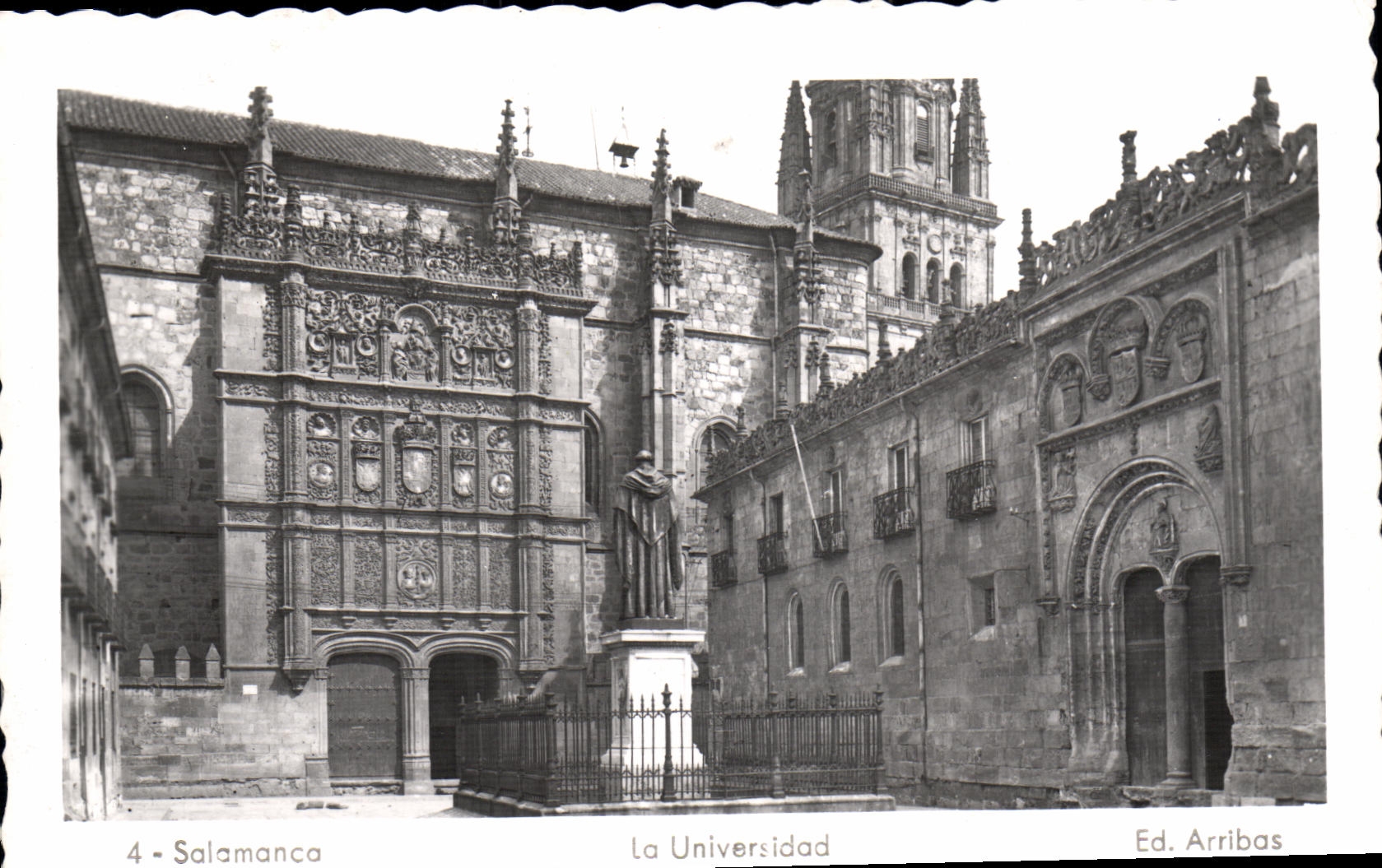 VINTAGE POSTCARD Salamanca Universidad