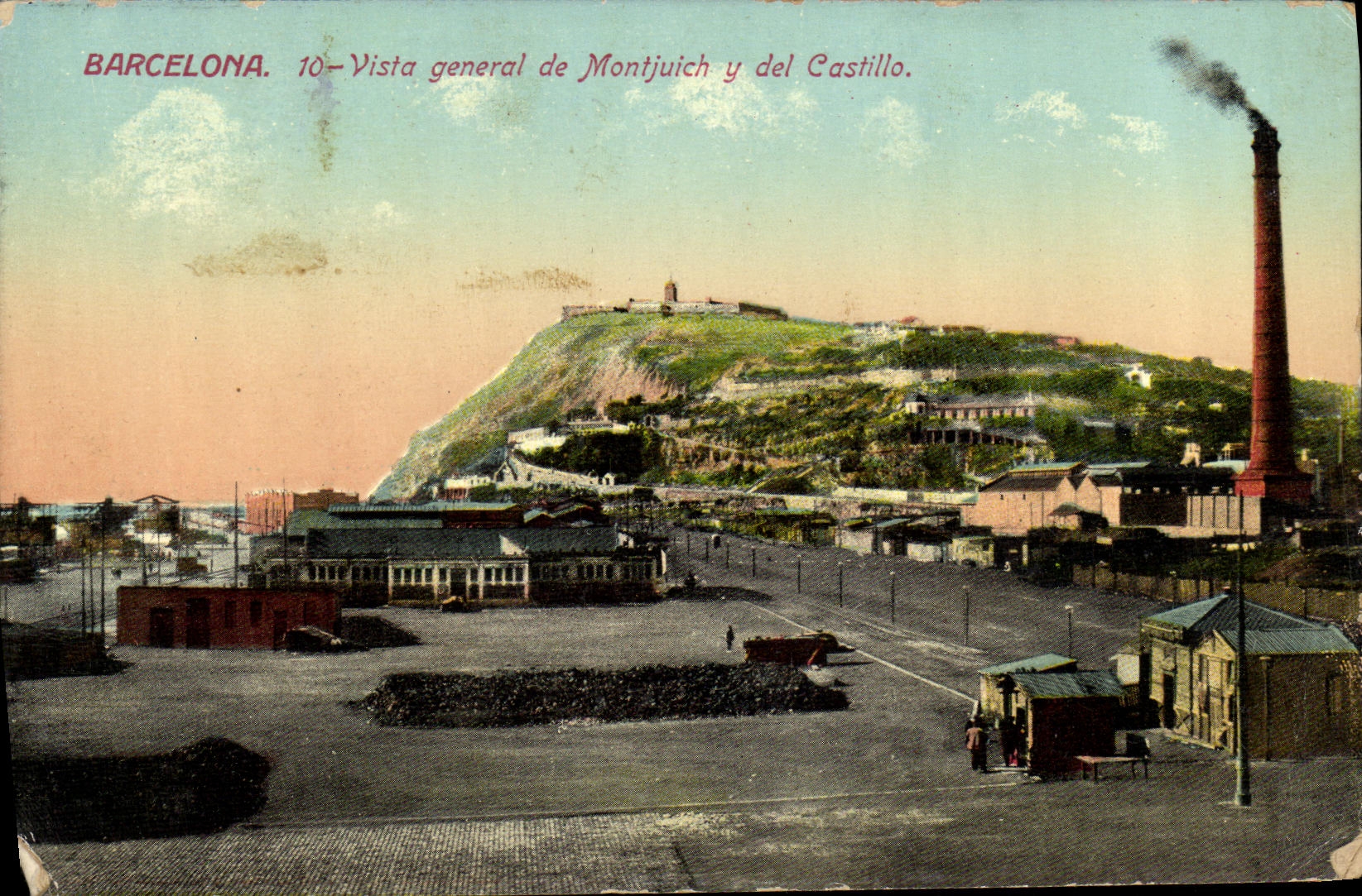 VINTAGE POSTCARD Barcelona Vista general of Montjuich there del Castillo