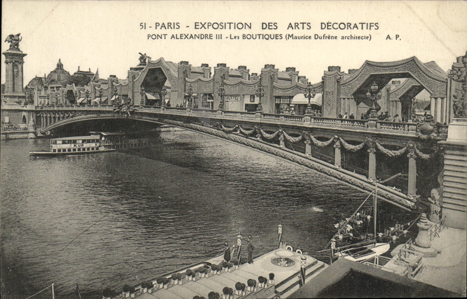 CPA Paris Expostition des arts decoratifs pont alexandre III les boutiques
