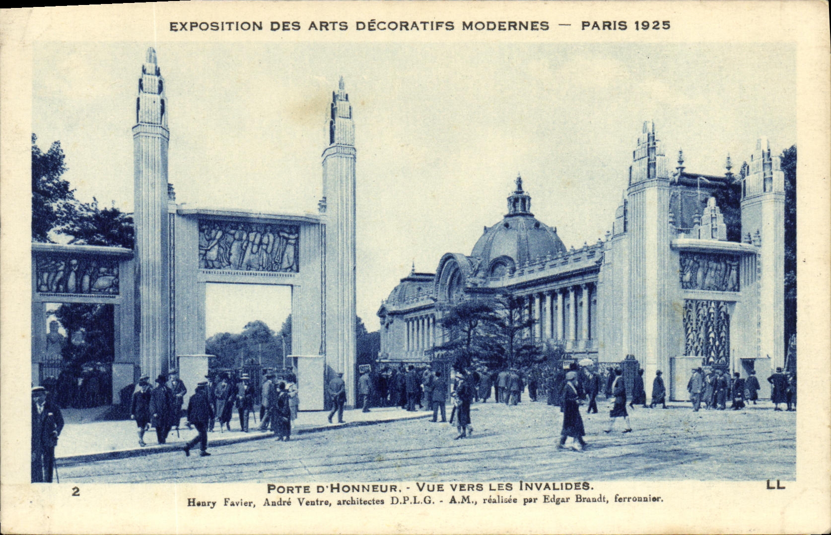 CPA Exposition des arts decoratifs modernes paris porte d'honneur vue vers les invalides